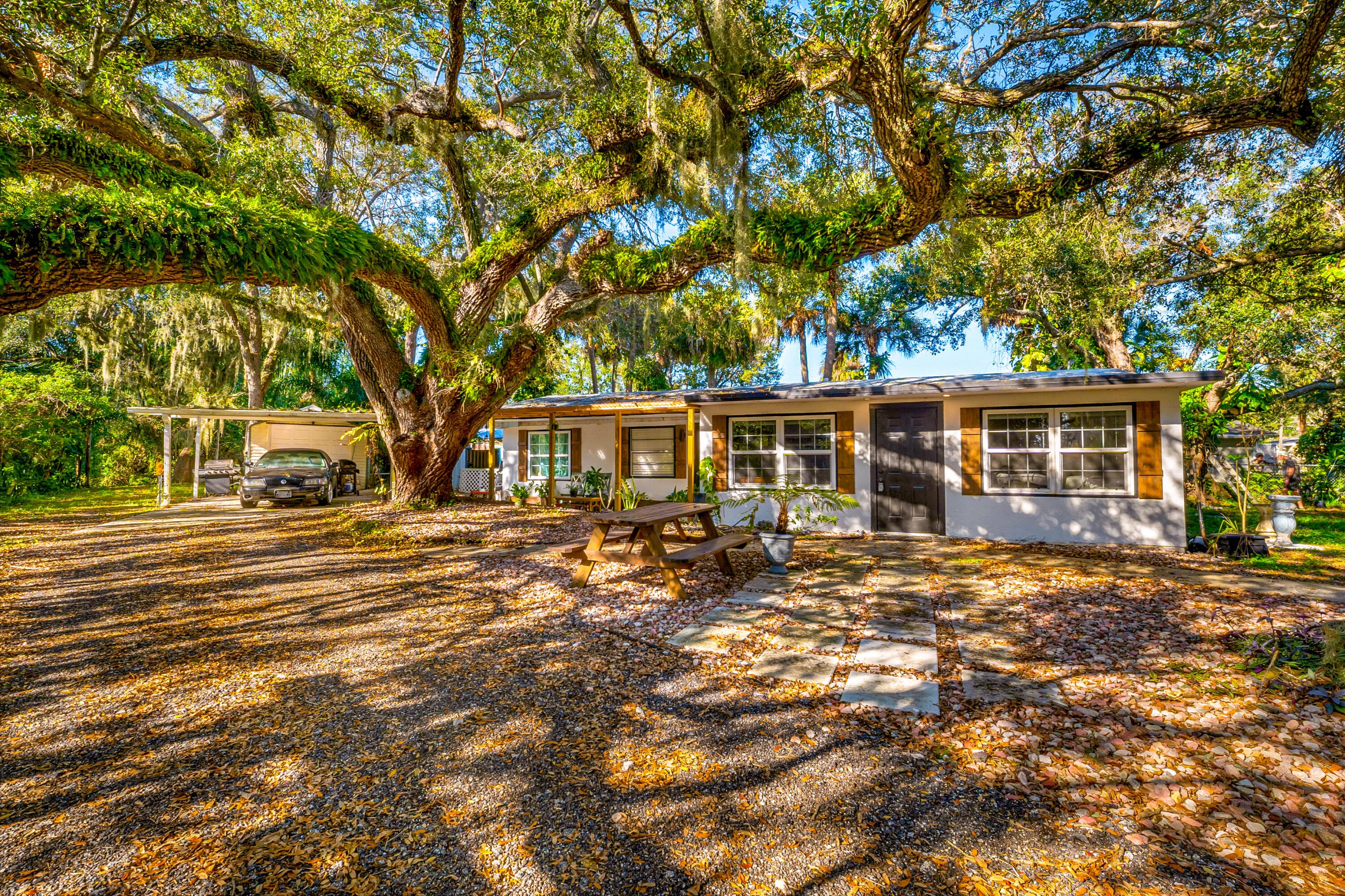 2210 Saint Lucie Boulevard, Fort Pierce, FL 34946 — photo 1 of 25