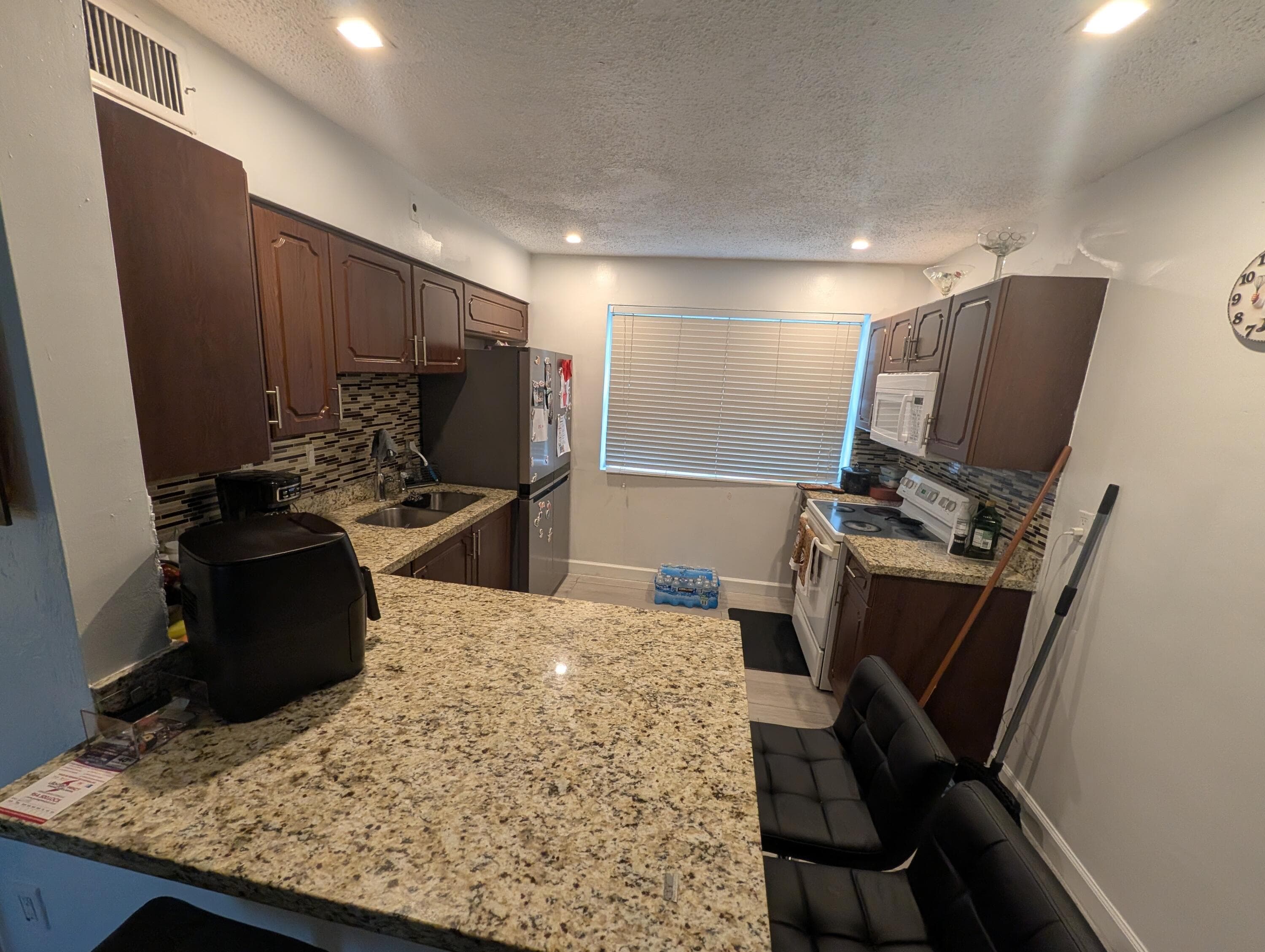 6104 SW 20th Street, Miramar, FL 33023 — photo 3 of 9