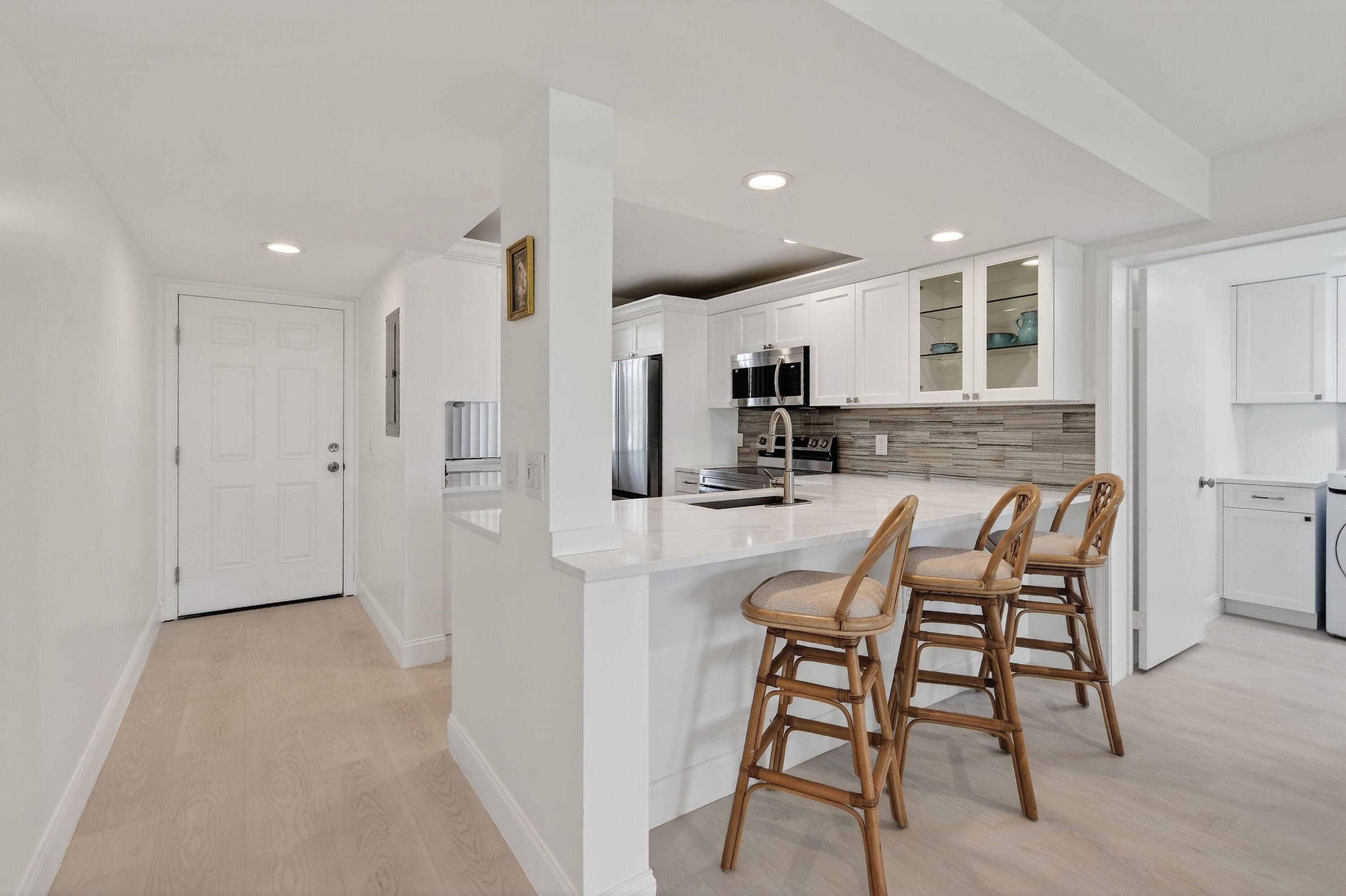 301 S Seas Drive 104, Jupiter, FL 33477 — photo 6 of 48
