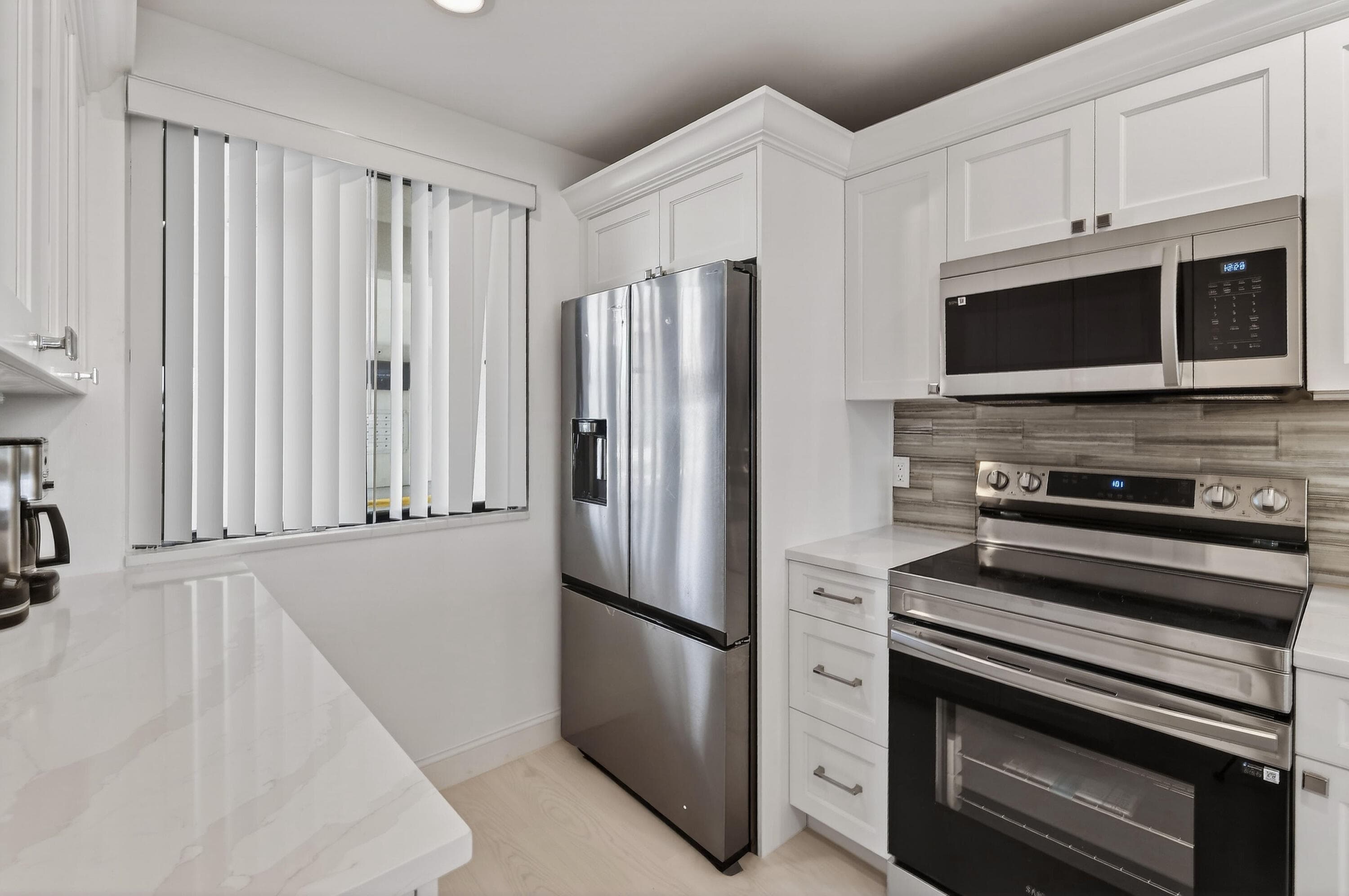 301 S Seas Drive 104, Jupiter, FL 33477 — photo 8 of 48