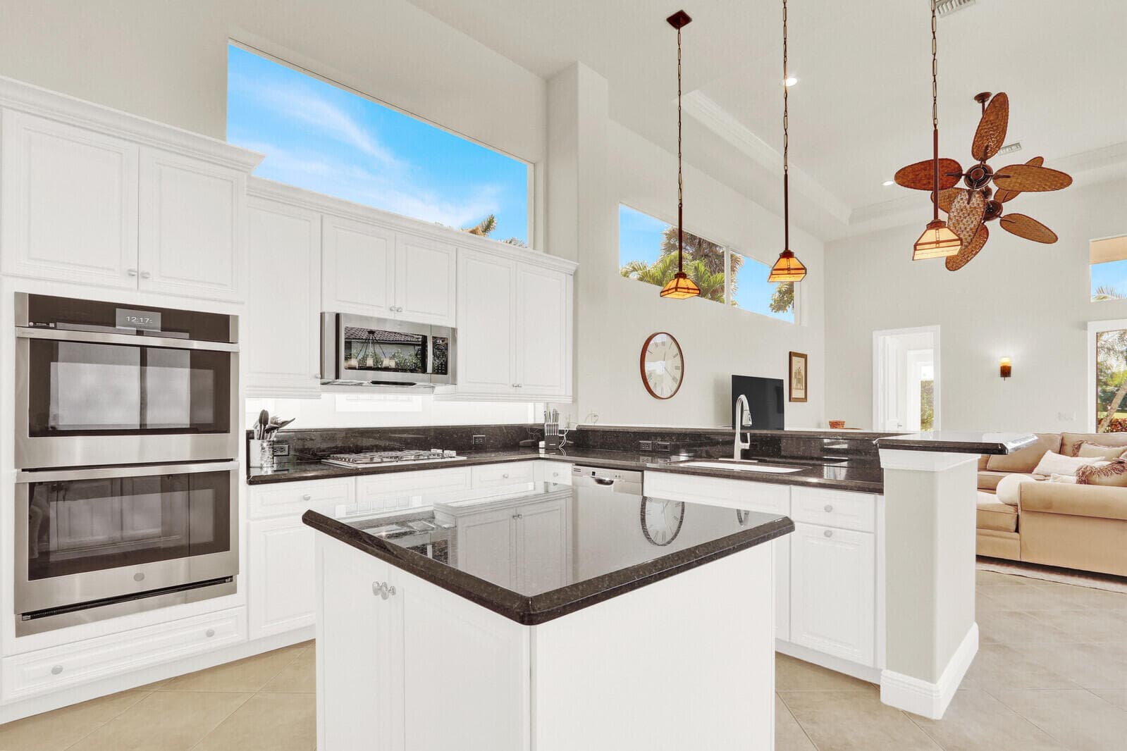 528 Les Jardin Drive, Palm Beach Gardens, FL 33410 — photo 13 of 72