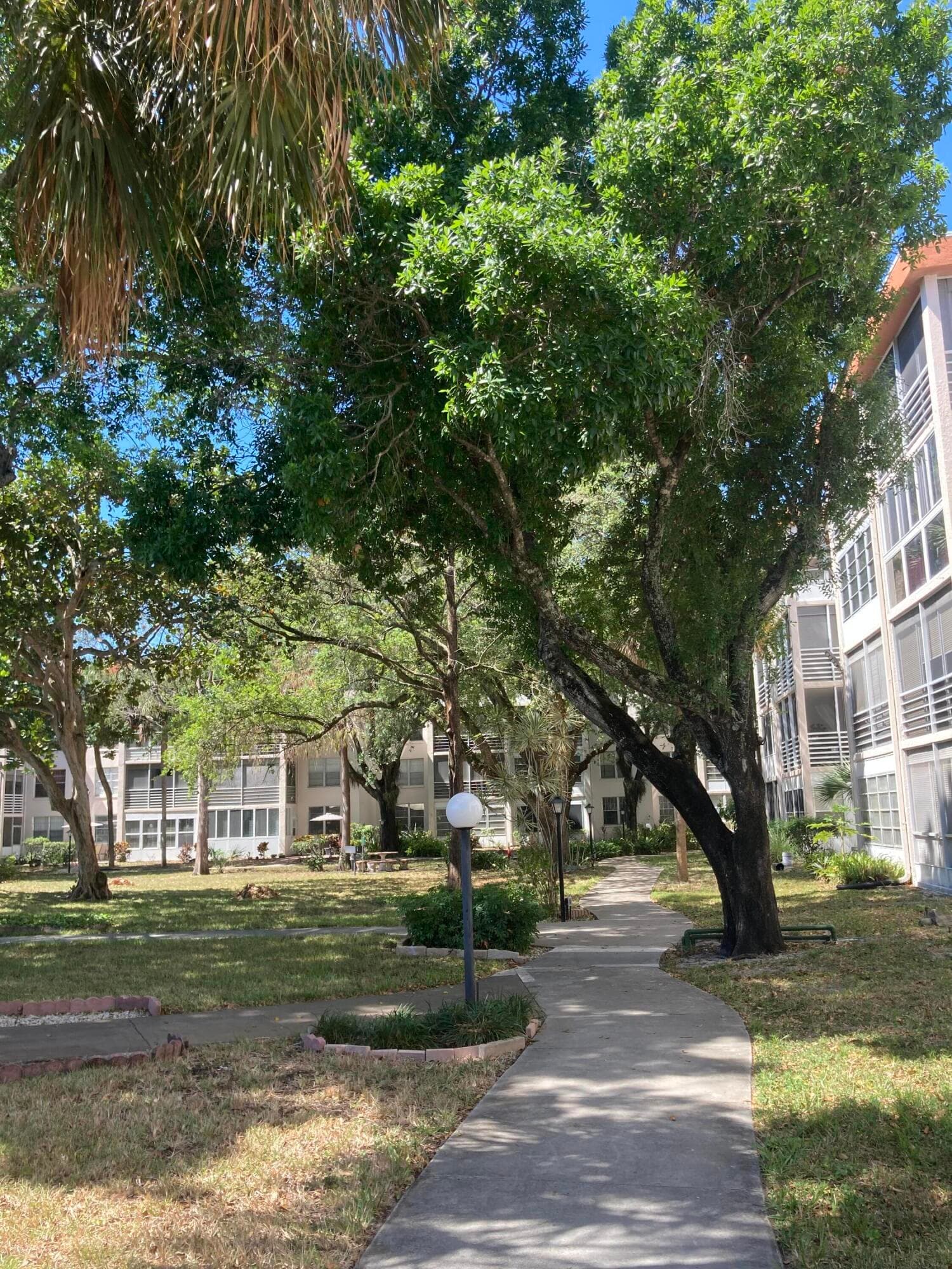 2650 NW 49th Avenue 327, Lauderdale Lakes, FL 33313 — photo 27 of 29