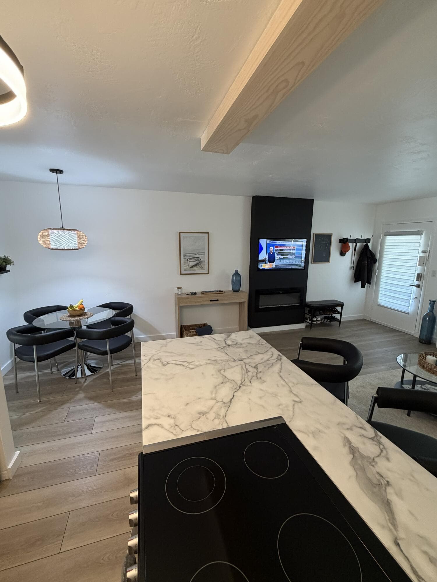 1015 SW 11th Avenue 14K, Hallandale Beach, FL 33009 — photo 16 of 39
