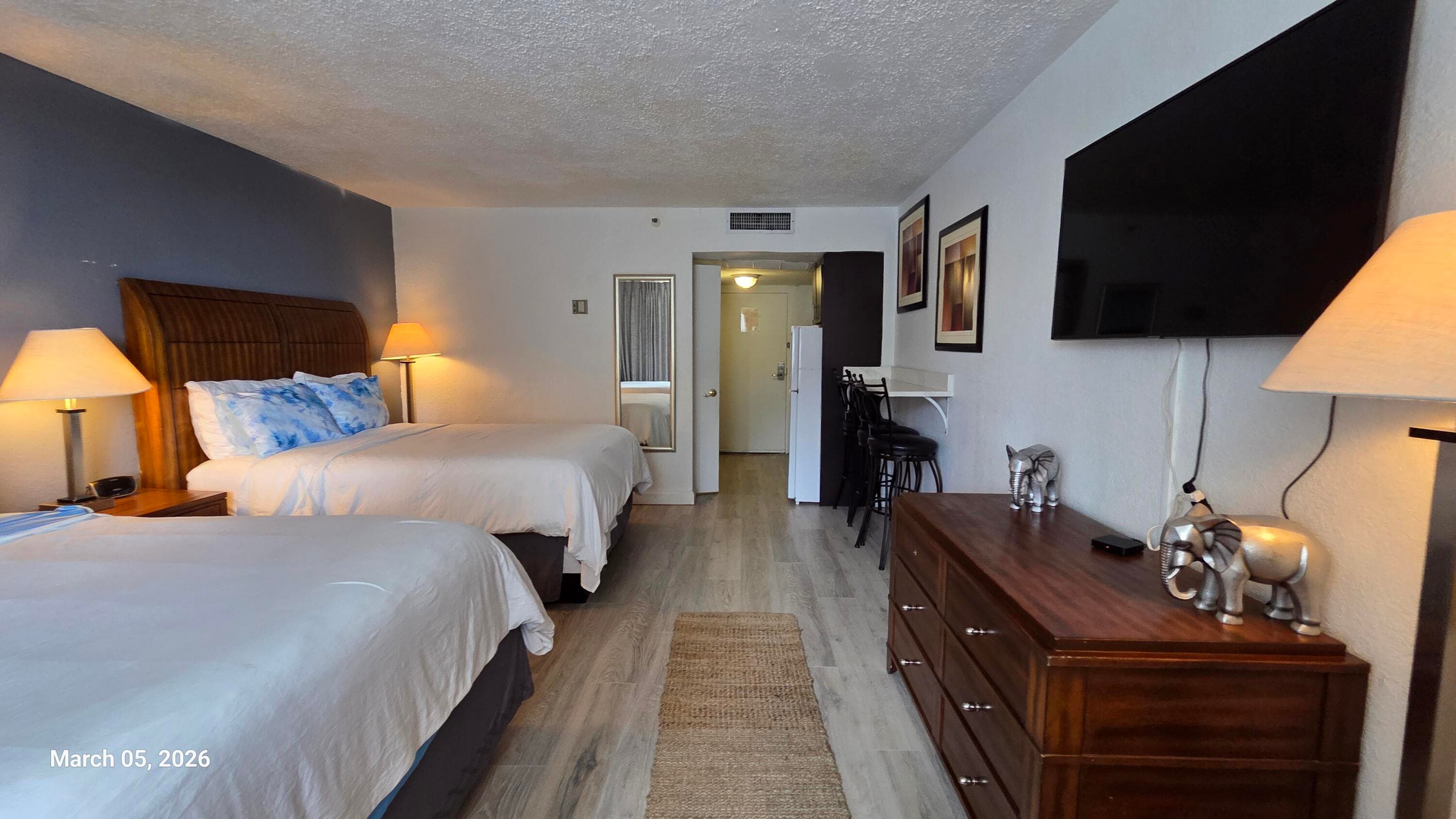 19201 Collins Avenue 105, Sunny Isles Beach, FL 33160 — photo 3 of 8
