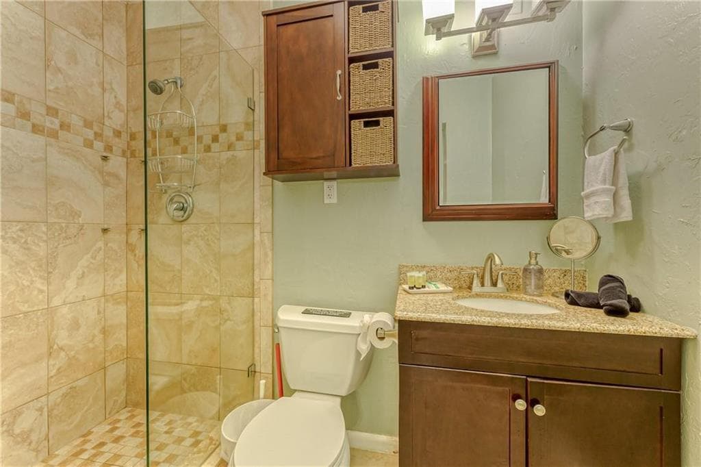 1517 NE 17th Terrace, Fort Lauderdale, FL 33304 — photo 19 of 35