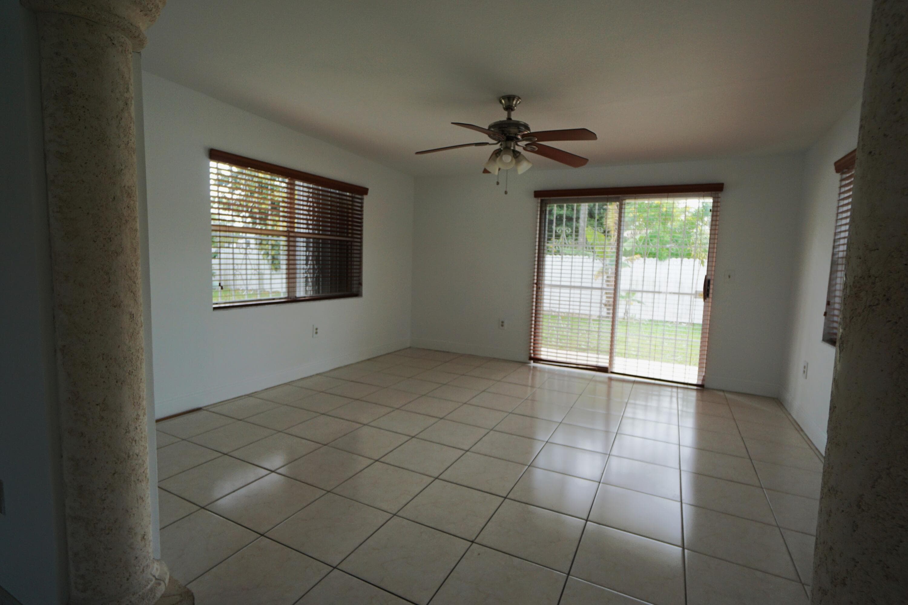 15520 SW 302nd Street, Homestead, FL 33033 — photo 4 of 20