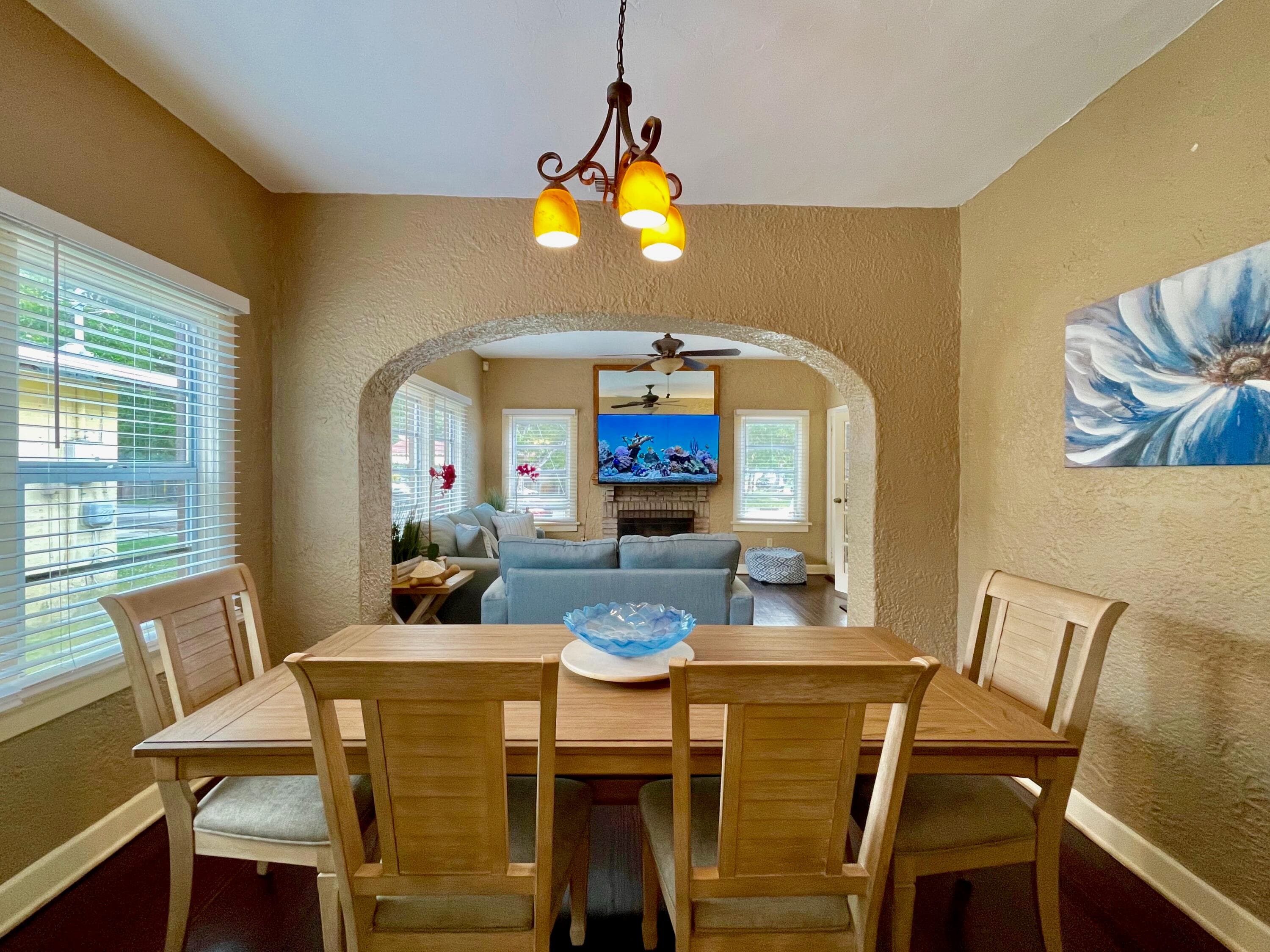 5555 Garden Avenue, West Palm Beach, FL 33405 — photo 7 of 38