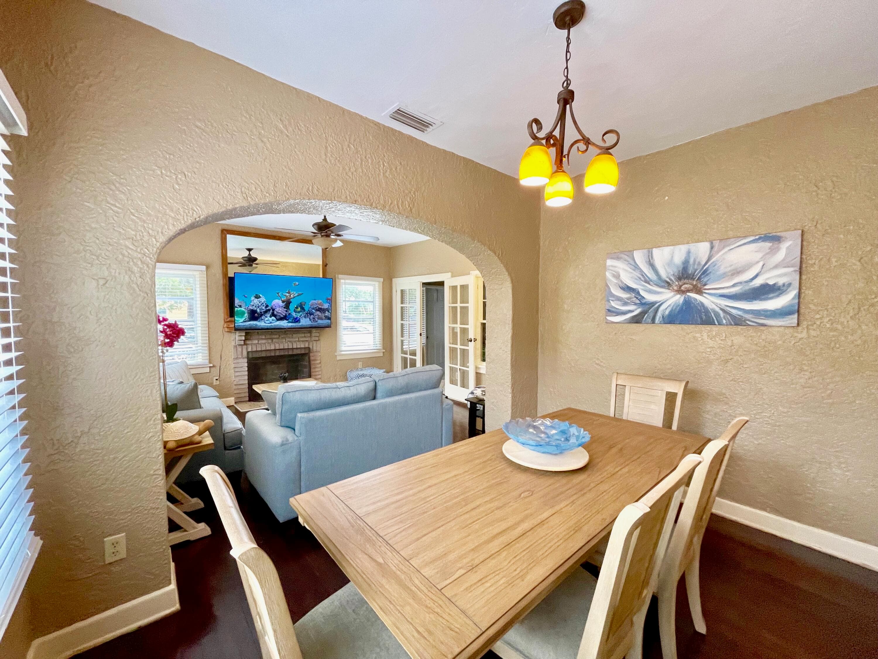 5555 Garden Avenue, West Palm Beach, FL 33405 — photo 8 of 38