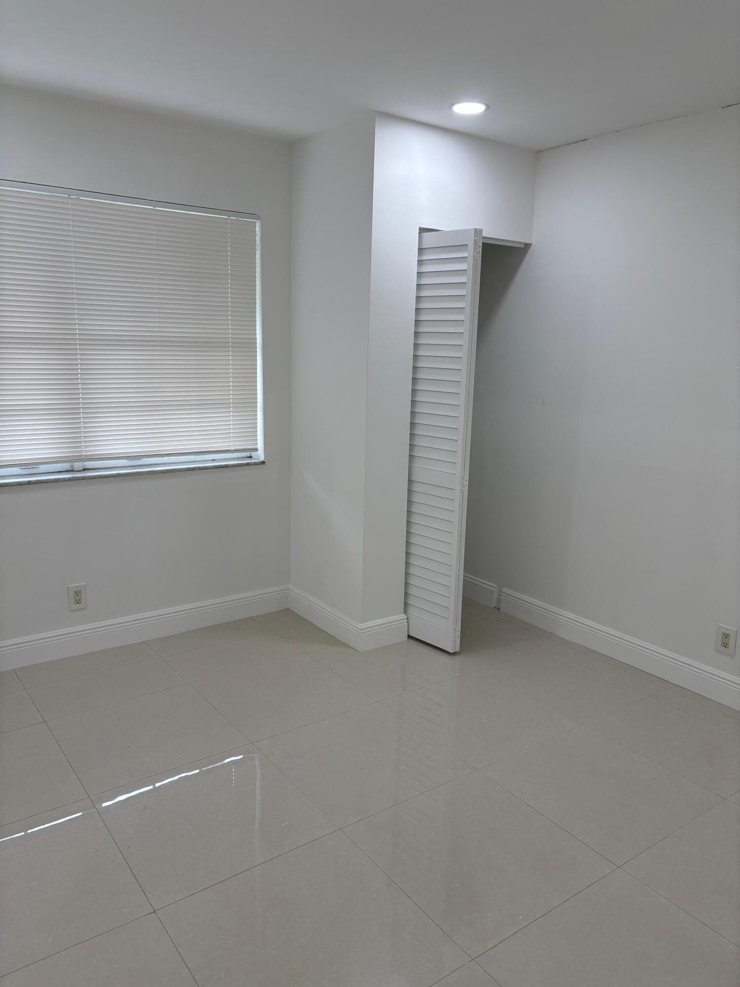 1549 NW 60th Avenue, Sunrise, FL 33313 — photo 14 of 15