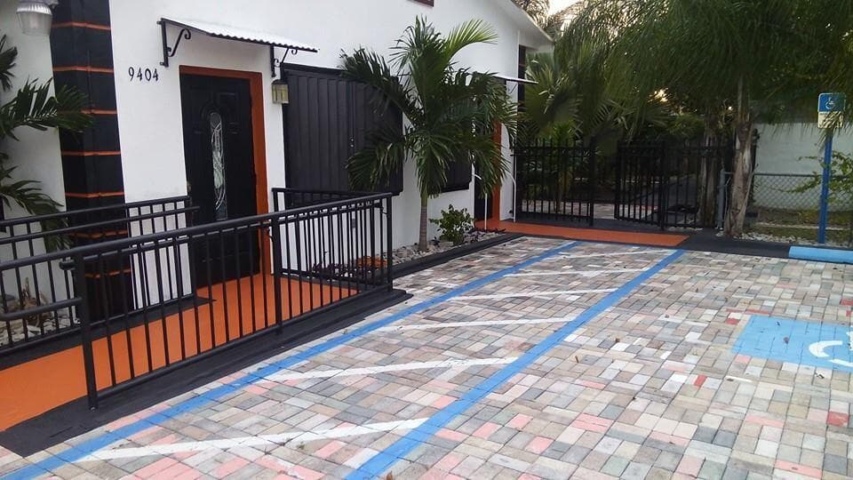 Mixed Use in Miami — photo 3 of 19
