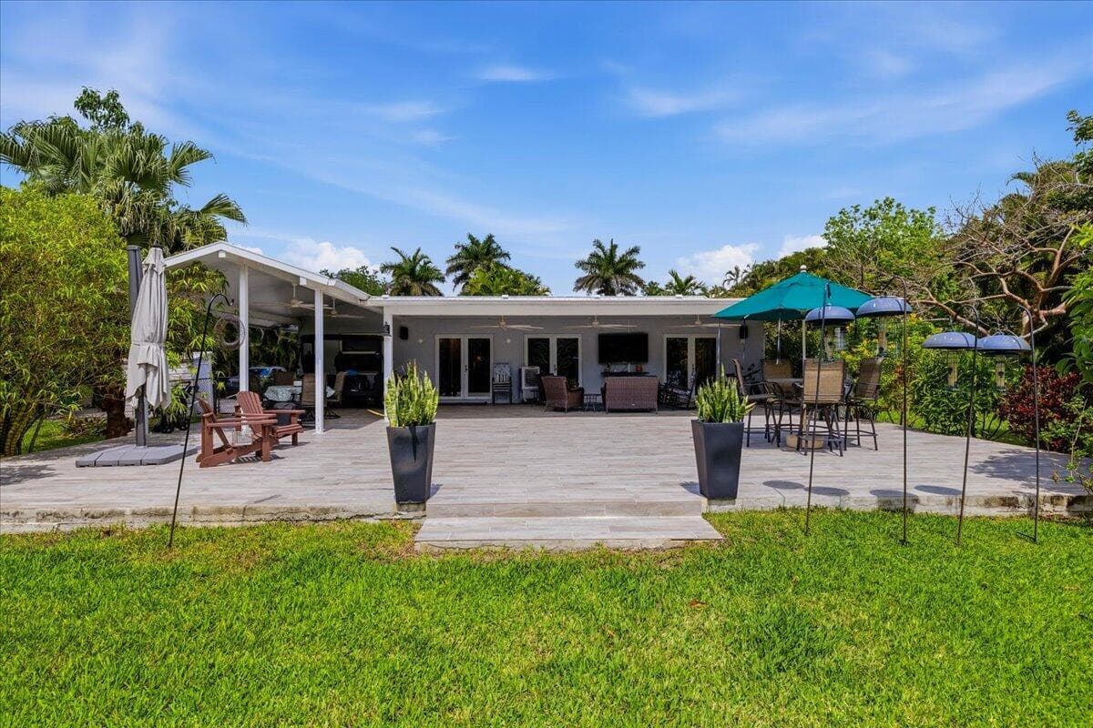 14550 SW 24th Street, Davie, FL 33325 — photo 34 of 47