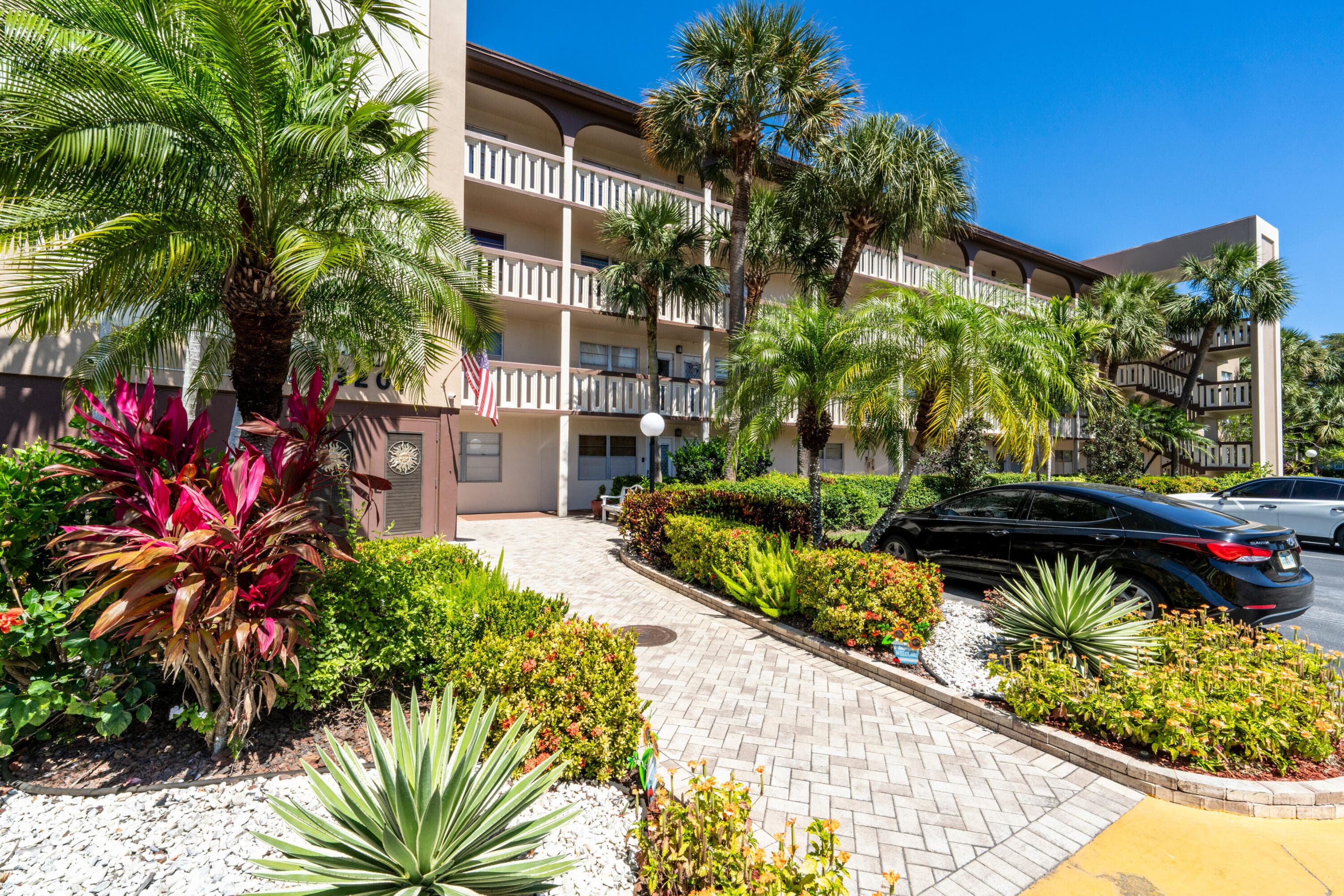 3201 Portofino Point D3, Coconut Creek, FL 33066 — photo 3 of 34