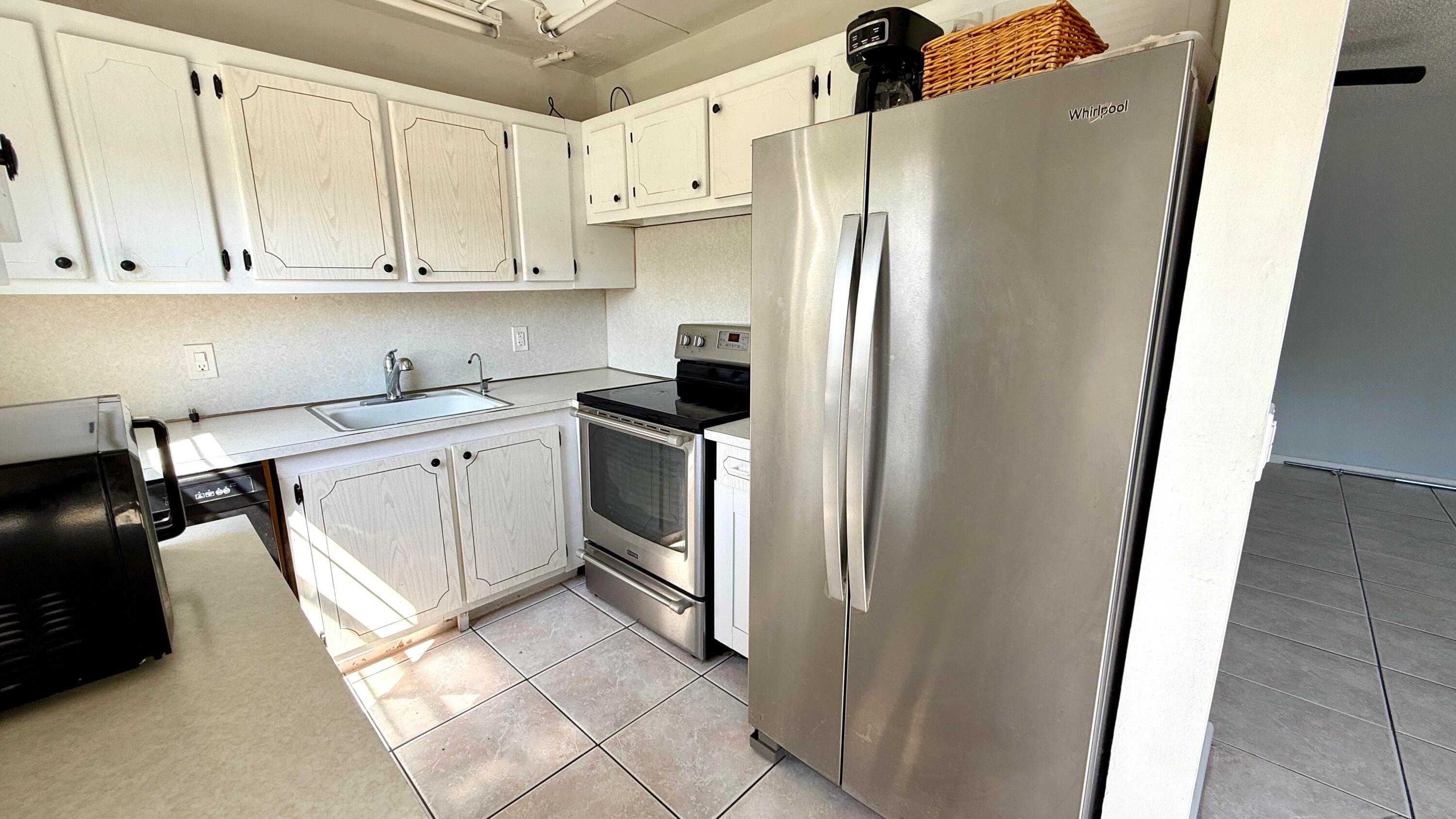 281 N Tilford N, Deerfield Beach, FL 33442 — photo 4 of 58