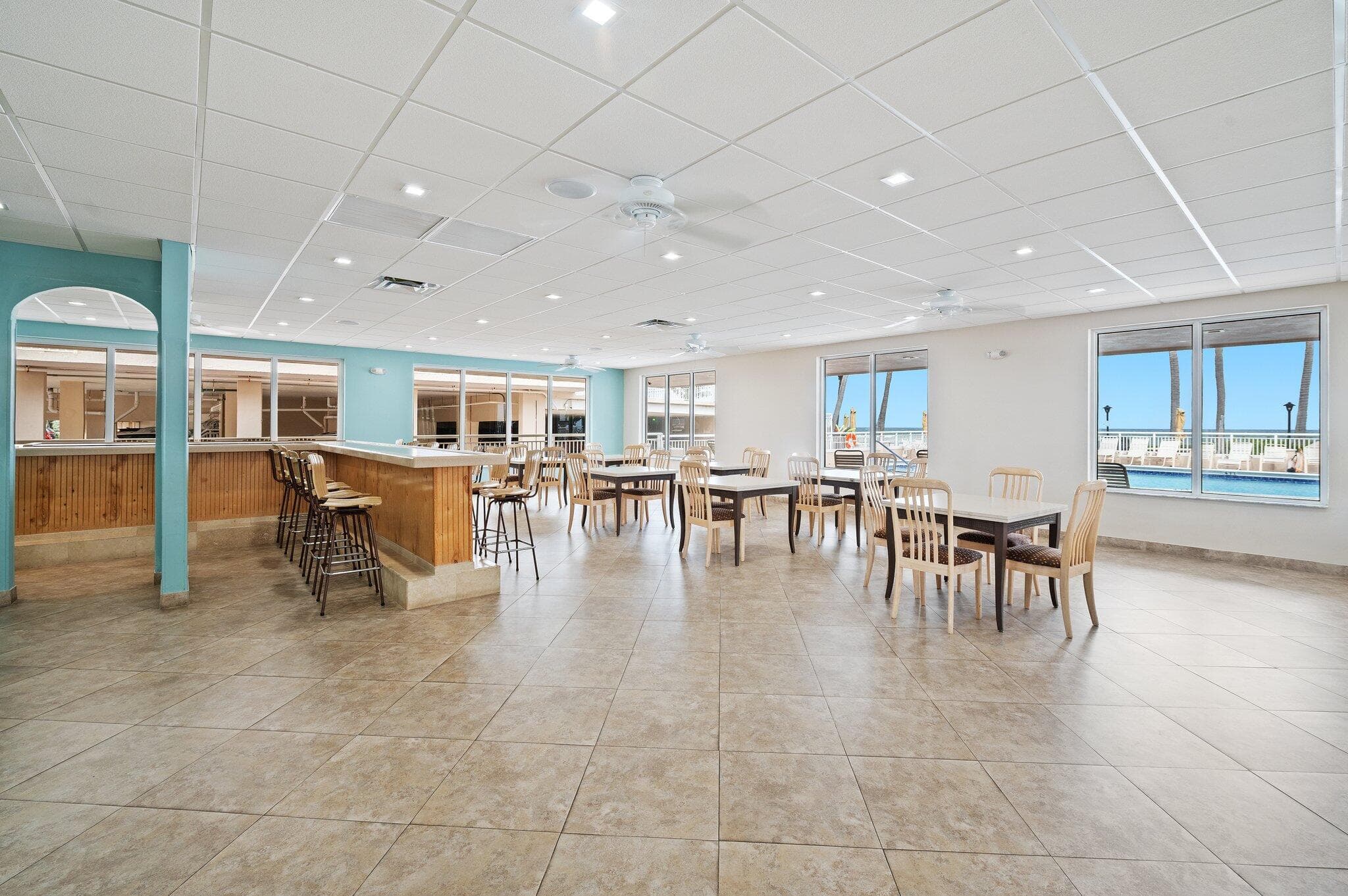 1050 Hillsboro Mile Unit 203w, Hillsboro Beach, FL 33062 — photo 27 of 30