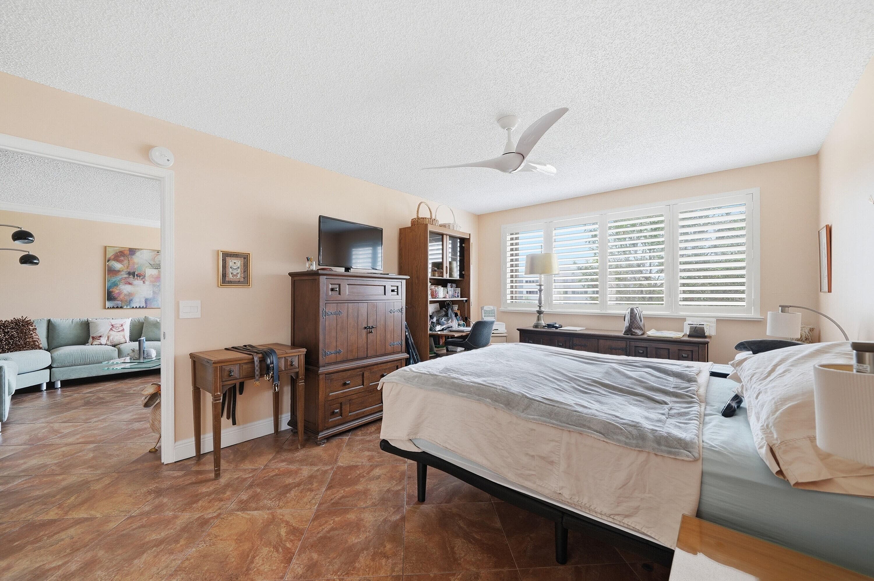 2541 N Nob Hill Road 302, Sunrise, FL 33322 — photo 18 of 24
