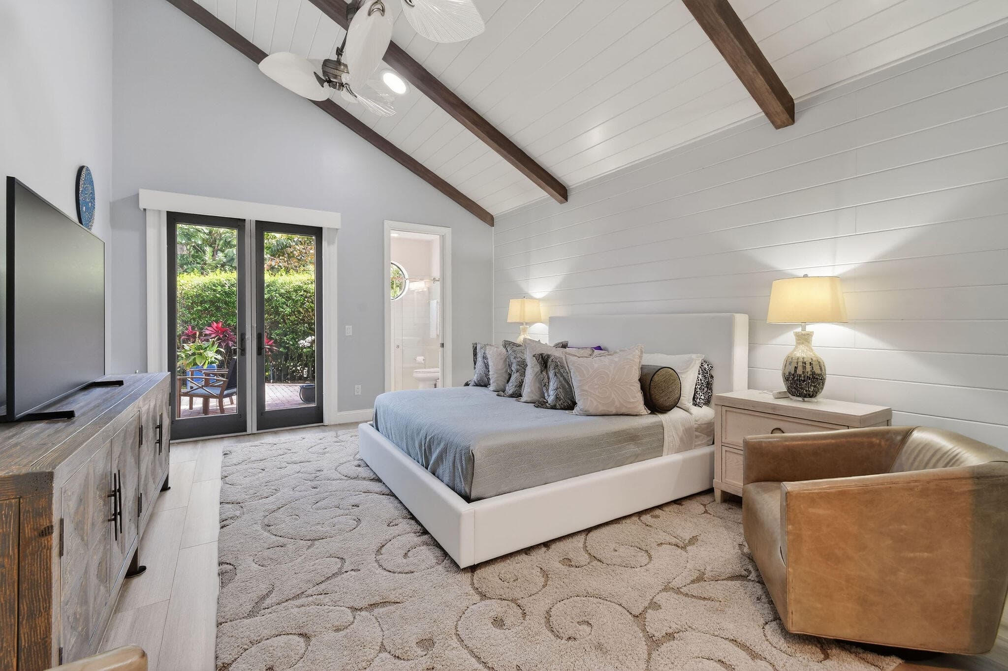 302 Alicante Drive, Juno Beach, FL 33408 — photo 13 of 38