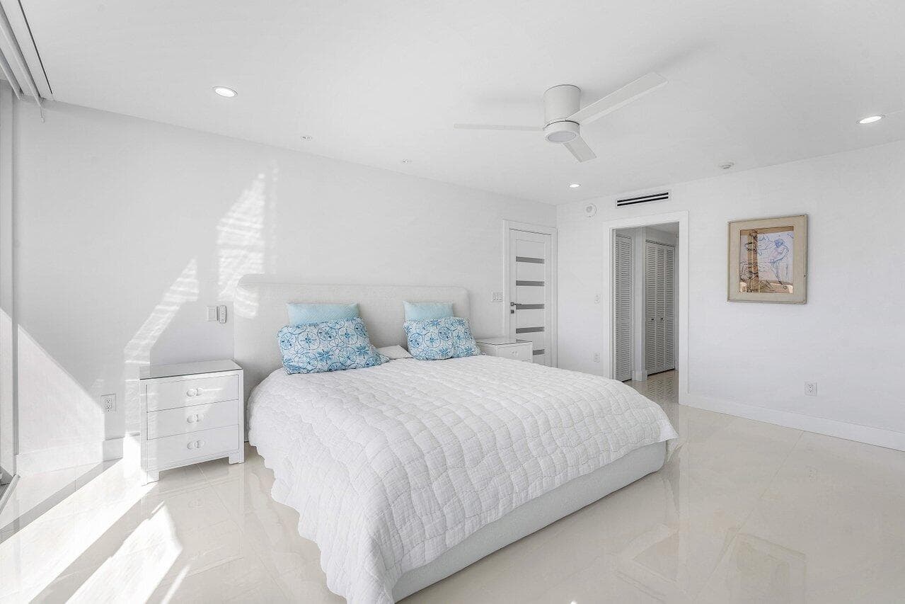 2780 S Ocean Boulevard 805, Palm Beach, FL 33480 — photo 11 of 47