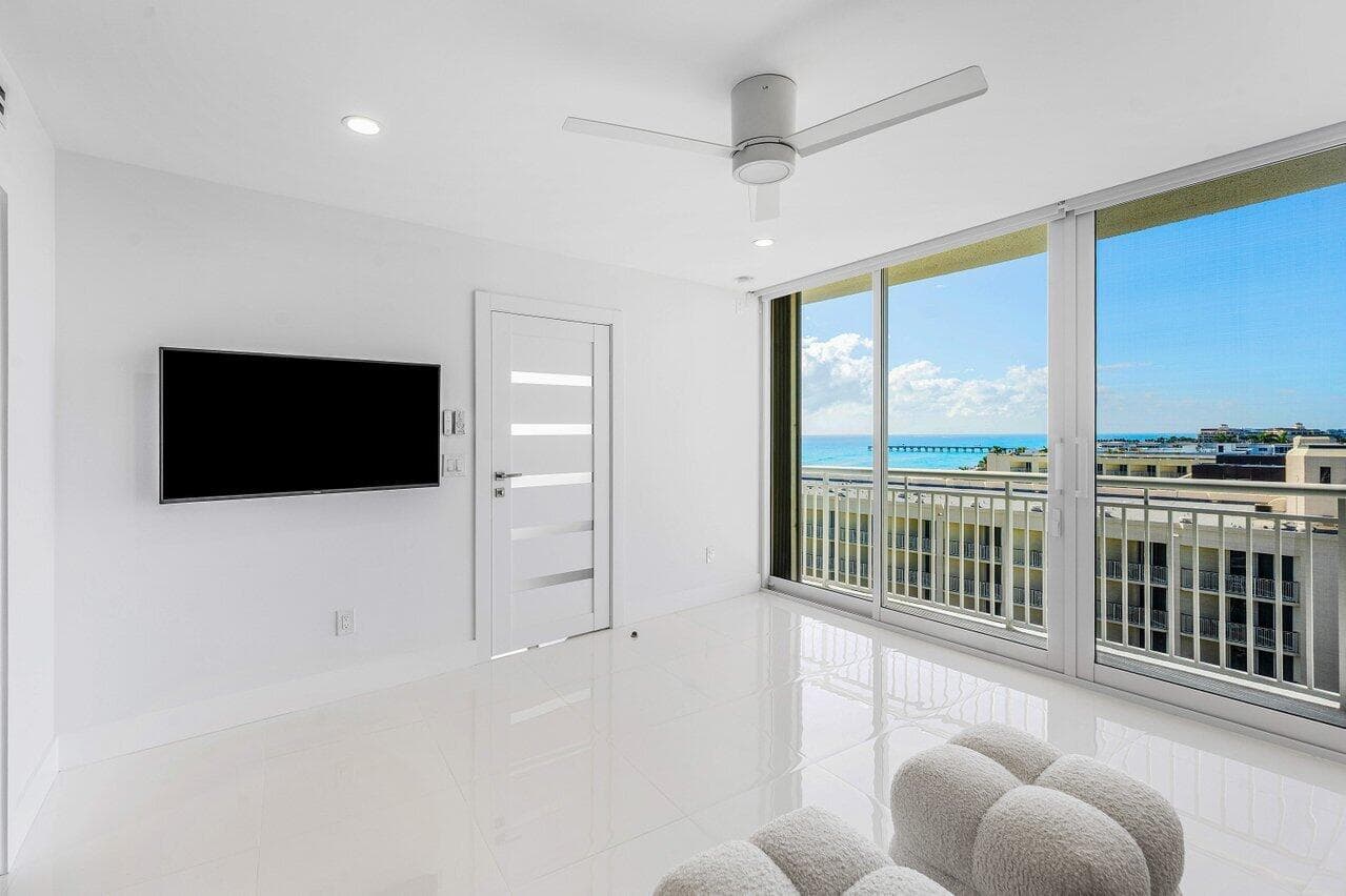 2780 S Ocean Boulevard 805, Palm Beach, FL 33480 — photo 16 of 47