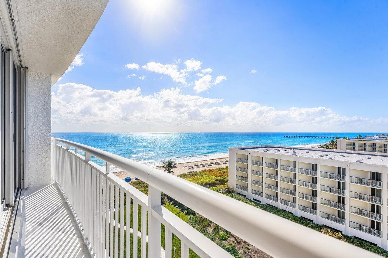 2780 S Ocean Boulevard 805, Palm Beach, FL 33480 — photo 31 of 47