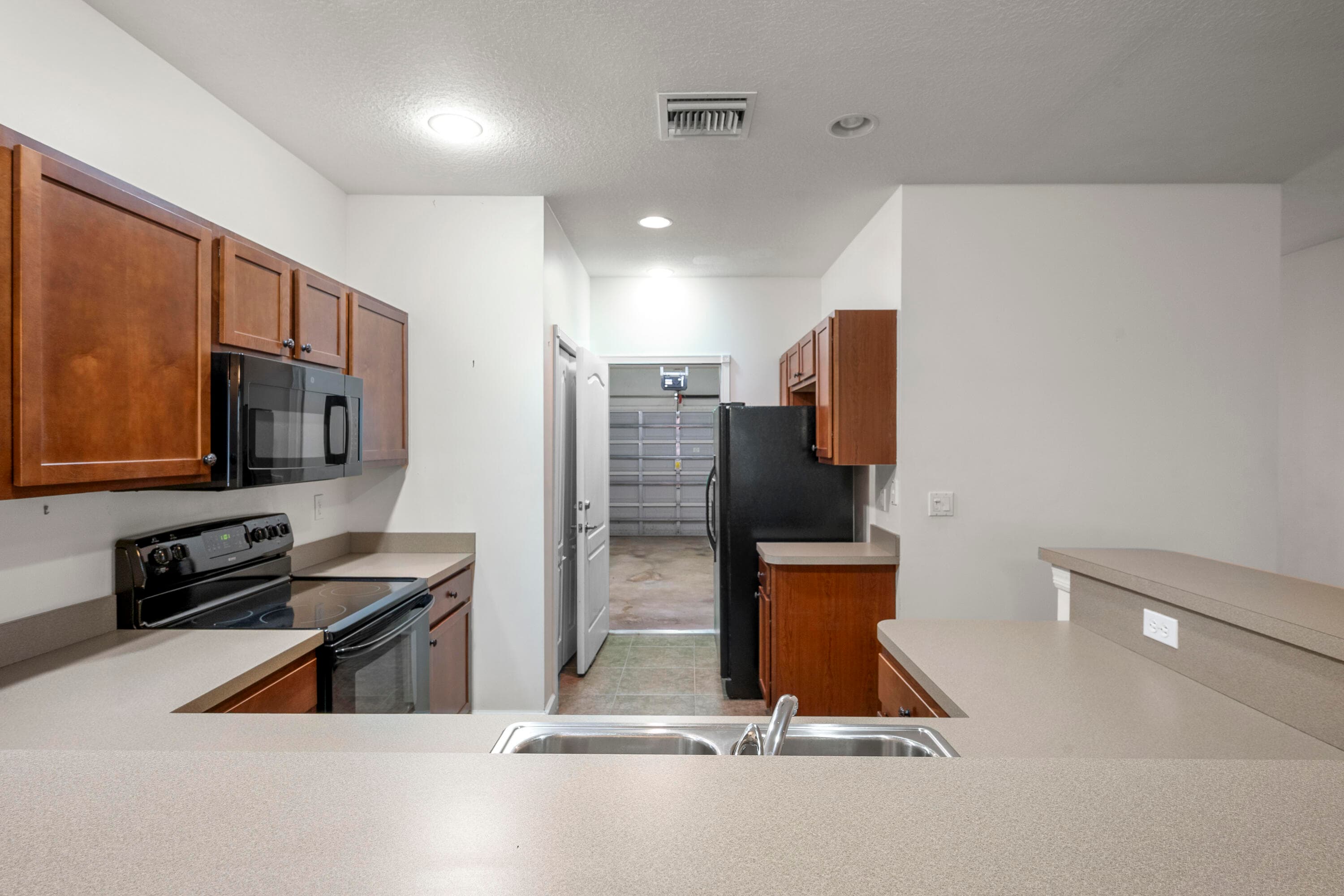 2545 Creekside Drive, Fort Pierce, FL 34981 — photo 15 of 33