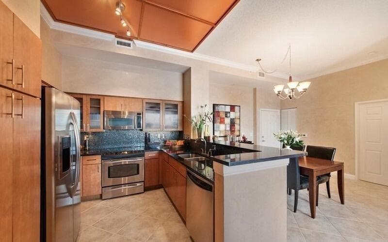 616 Clearwater Park Road Lp4, West Palm Beach, FL 33401 — photo 6 of 25