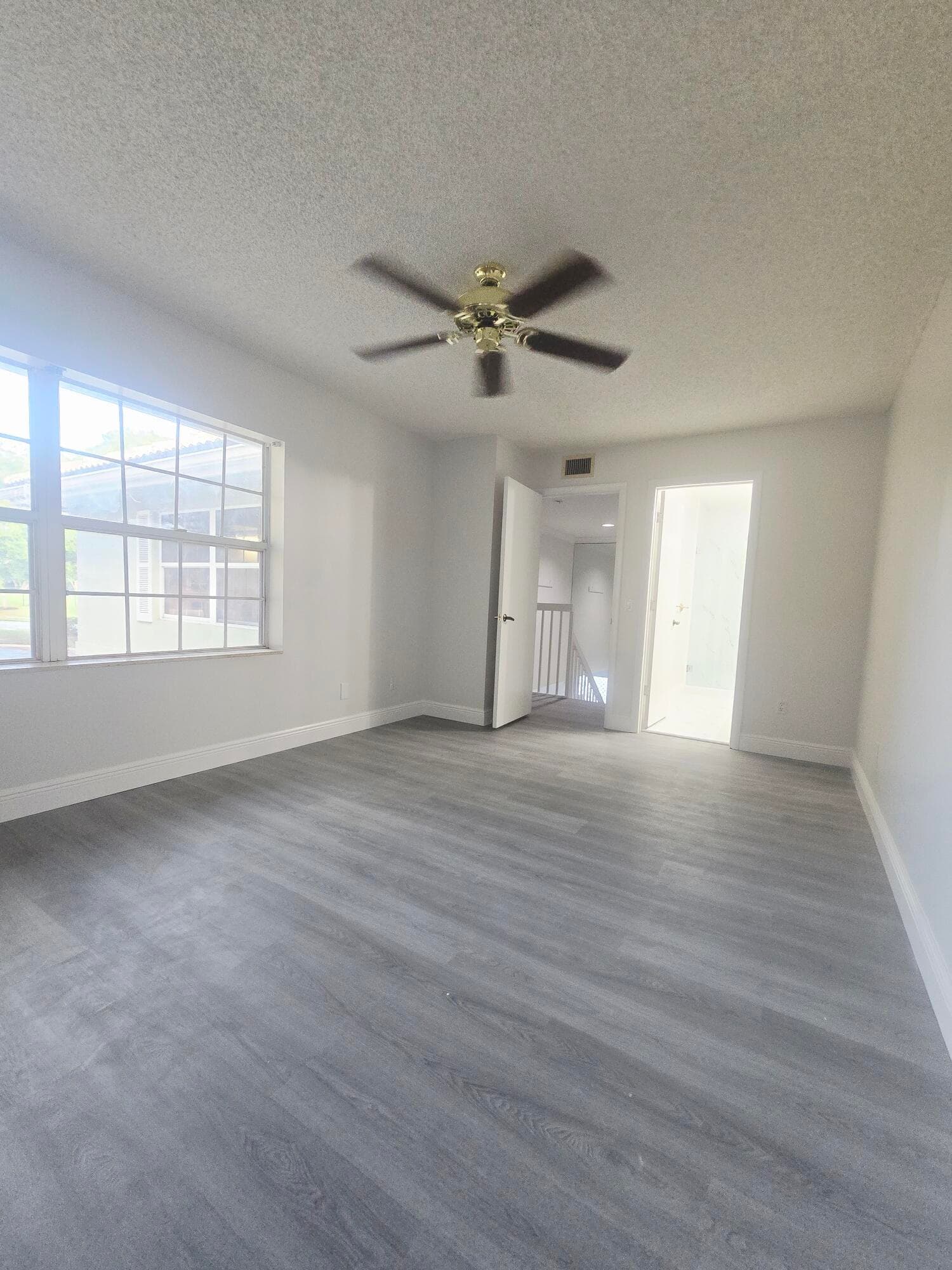 1956 Hartford Court, West Palm Beach, FL 33409 — photo 8 of 14