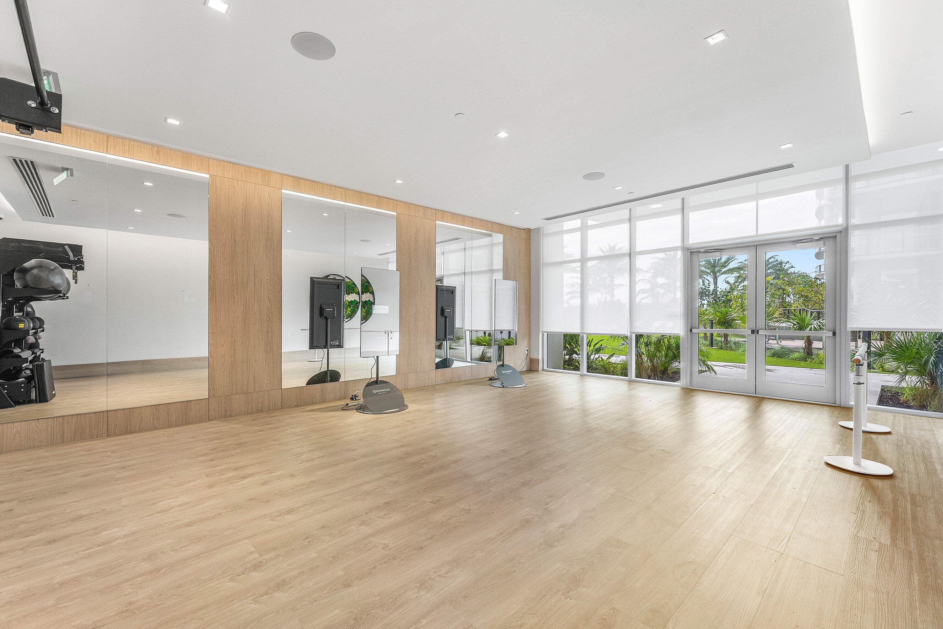 220 Lake Shore Drive 1010, Lake Park, FL 33403 — photo 35 of 46