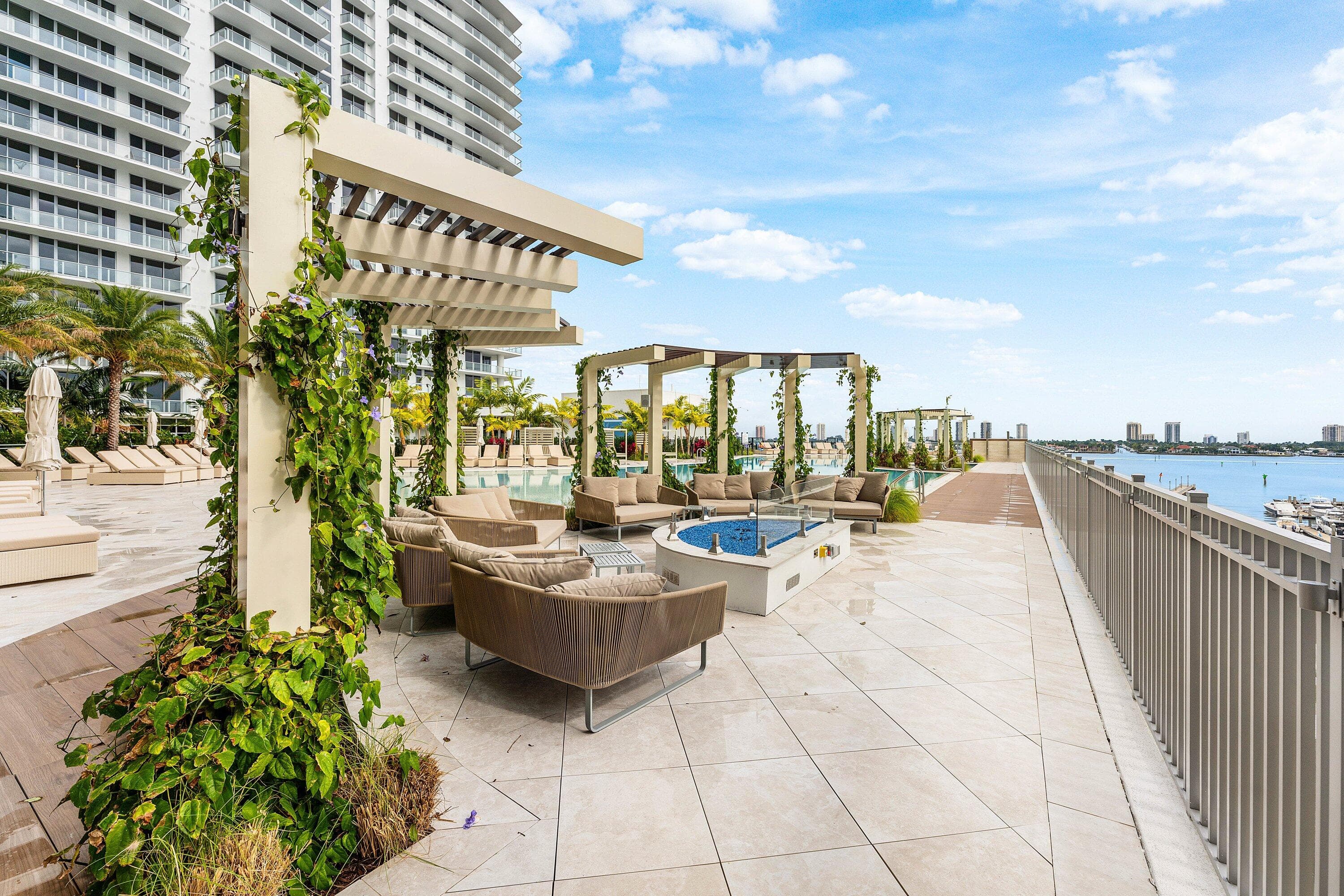 220 Lake Shore Drive 1010, Lake Park, FL 33403 — photo 36 of 46