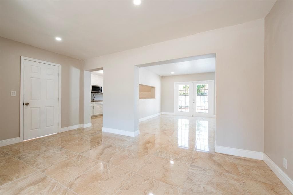 1031 SW 6th Way, Deerfield Beach, FL 33441 — photo 7 of 22