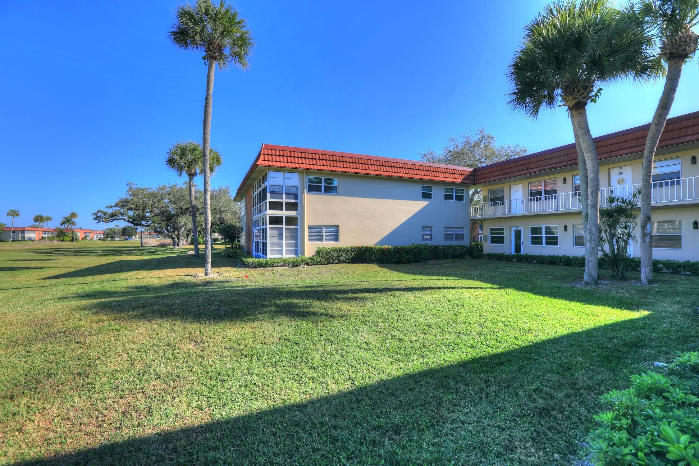 85 Crooked Tree Lane 103, Vero Beach, FL 32962 — photo 26 of 36