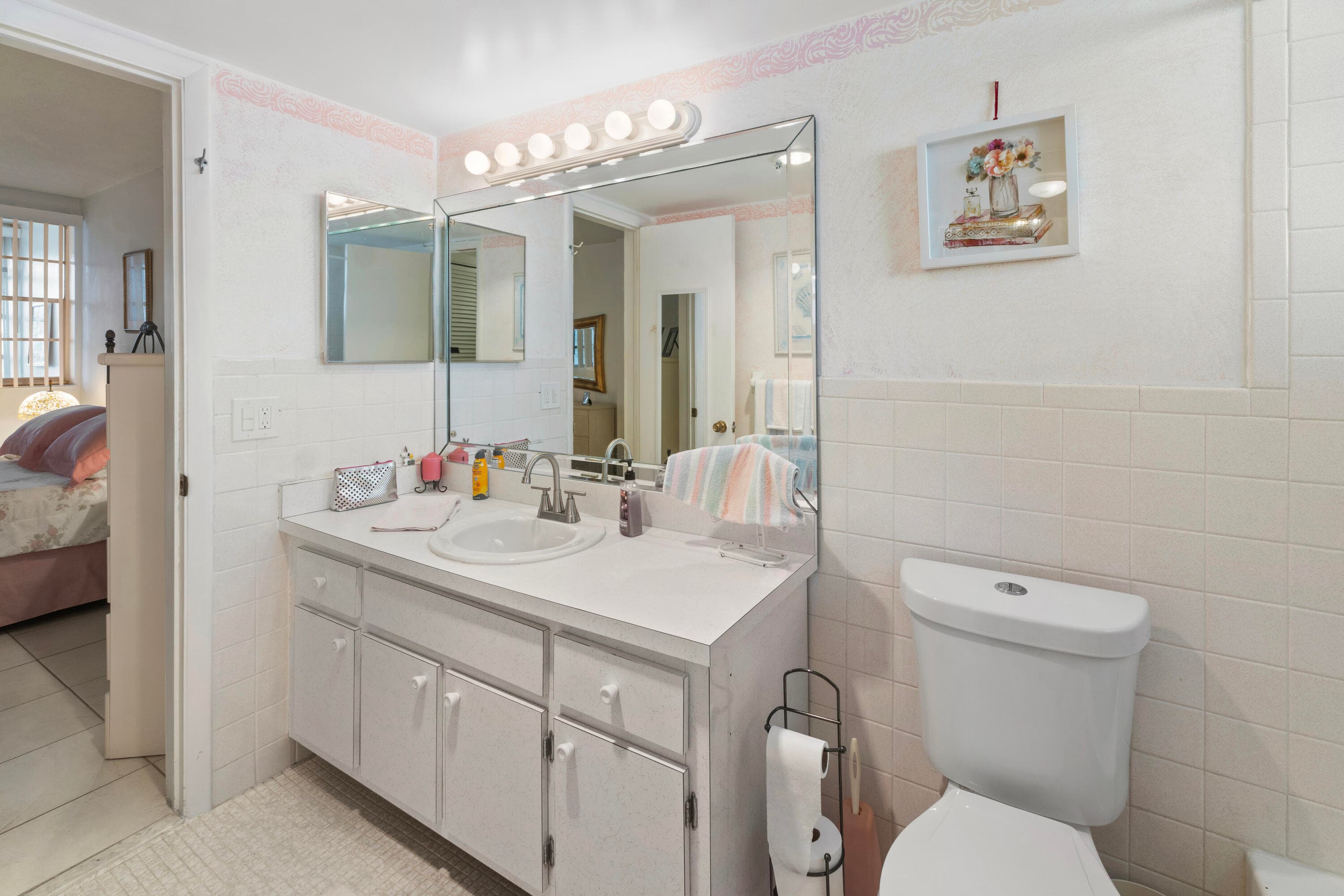 1333 E Hallandale Beach Boulevard 409, Hallandale Beach, FL 33009 — photo 21 of 40