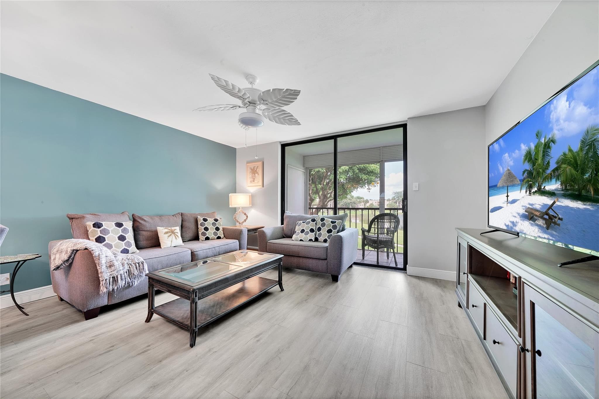 5250 Las Verdes Circle 212, Delray Beach, FL 33484 — photo 9 of 34