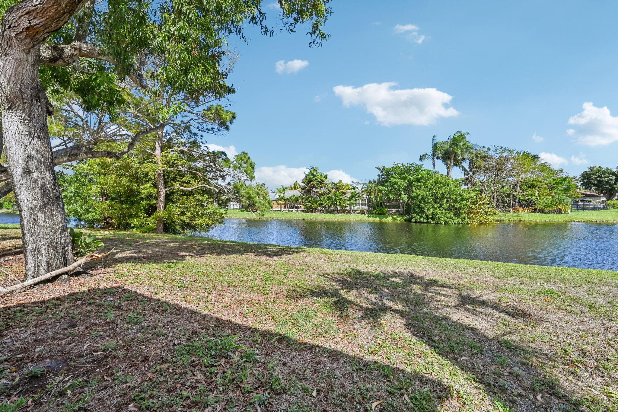 22 Via De Casas 103, Boynton Beach, FL 33426 — photo 29 of 30