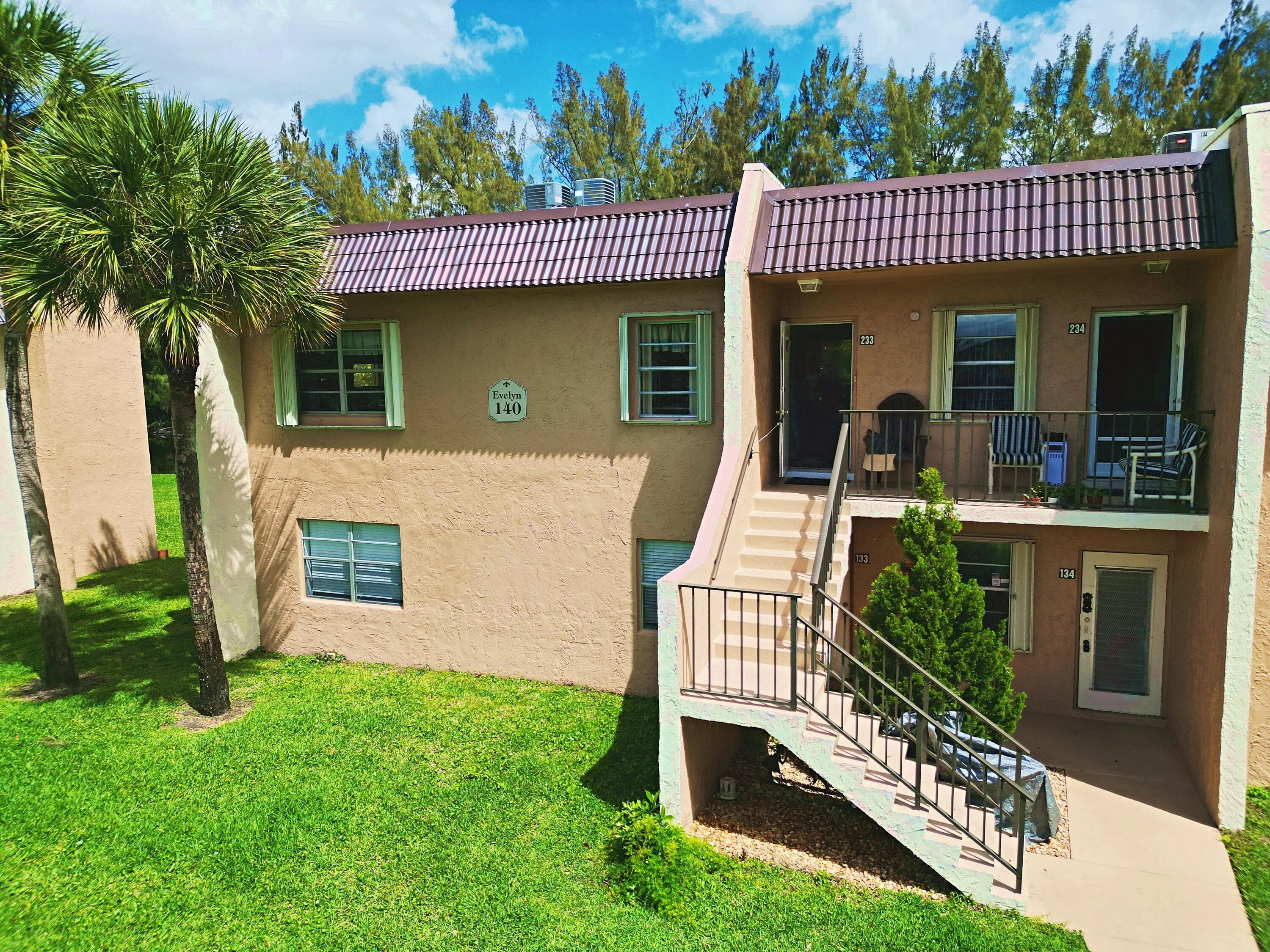 140 Lake Meryl Drive Apt 233, West Palm Beach, FL 33411 — photo 1 of 34