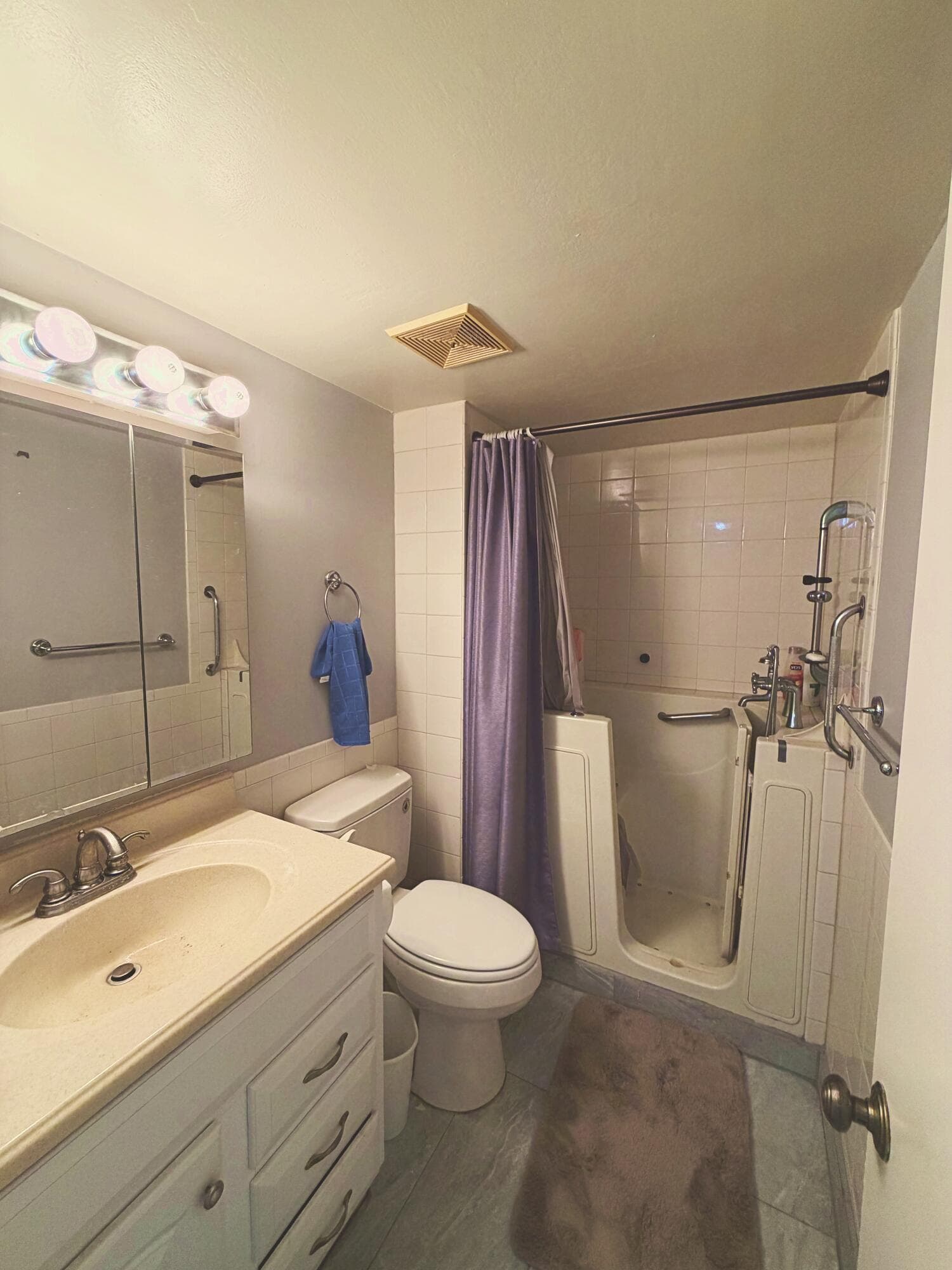 140 Lake Meryl Drive Apt 233, West Palm Beach, FL 33411 — photo 22 of 34