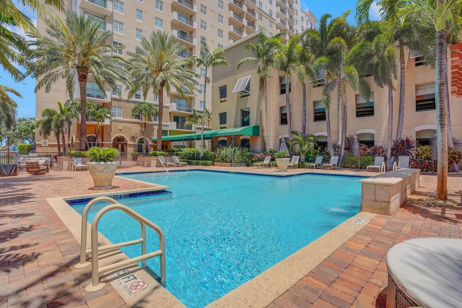 616 Clearwater Park Road Lp4, West Palm Beach, FL 33401 — photo 13 of 25