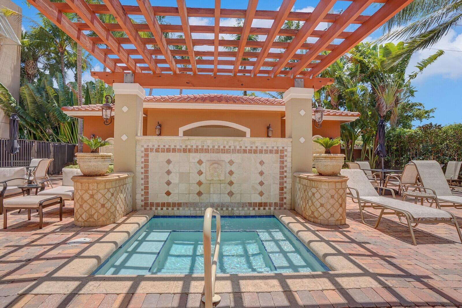 616 Clearwater Park Road Lp4, West Palm Beach, FL 33401 — photo 14 of 25