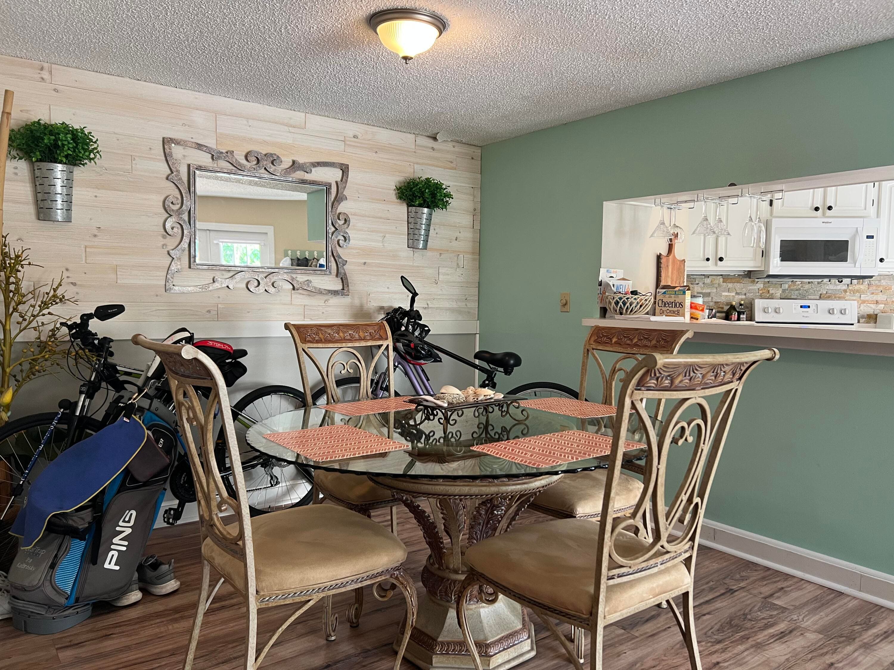 13 Uno Lago Drive, Juno Beach, FL 33408 — photo 8 of 28