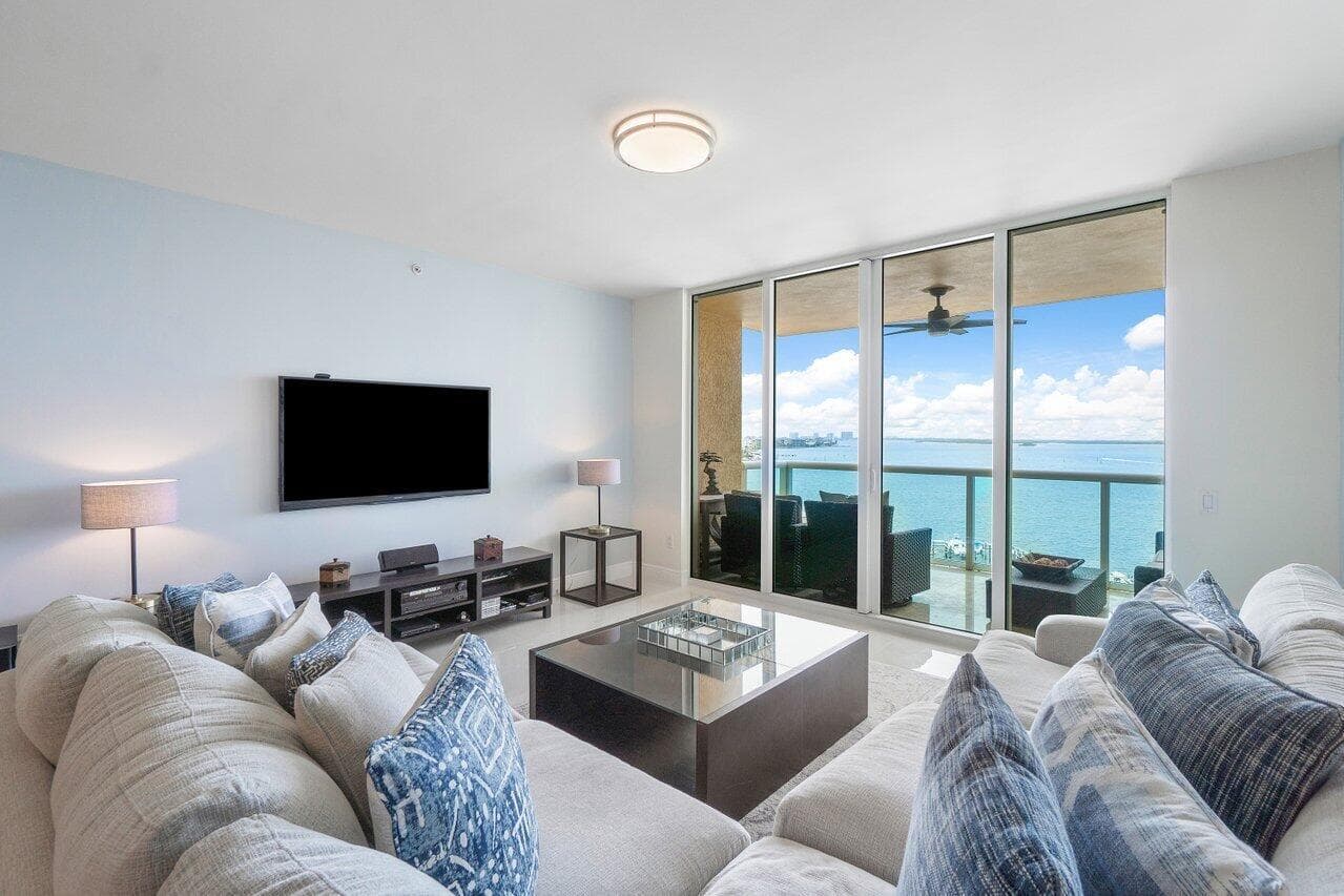 2650 Lake Shore Drive 1003, Riviera Beach, FL 33404 — photo 4 of 56