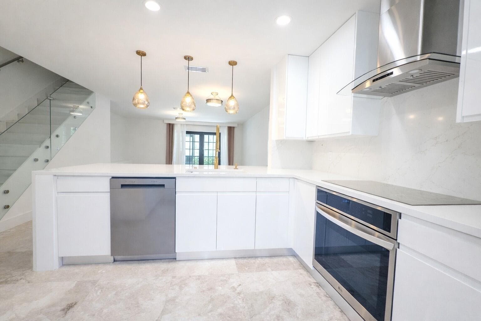 576 Westree Lane, Plantation, FL 33324 — photo 7 of 28