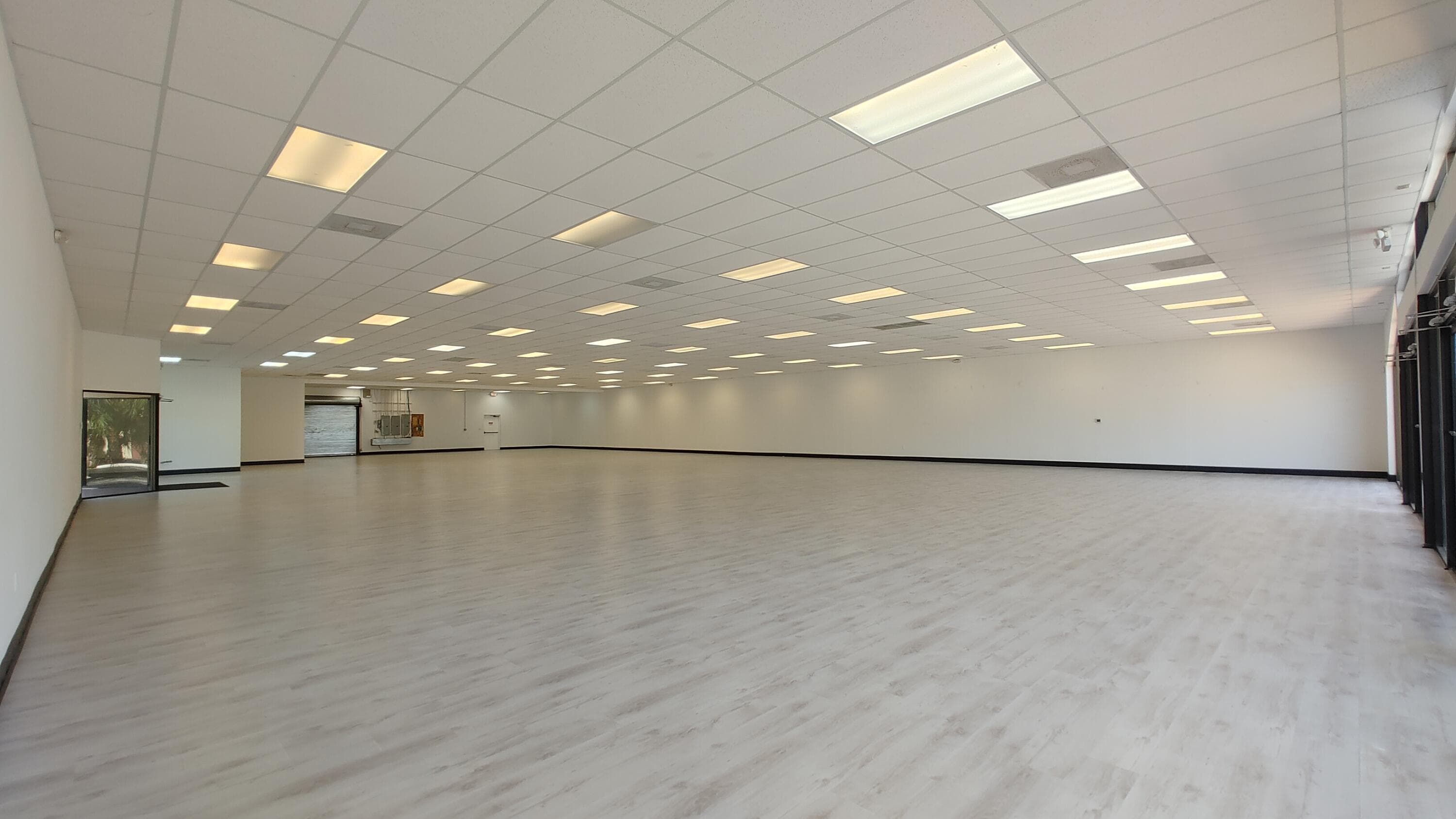 2050 N University Drive, Sunrise, FL — photo 5 of 14
