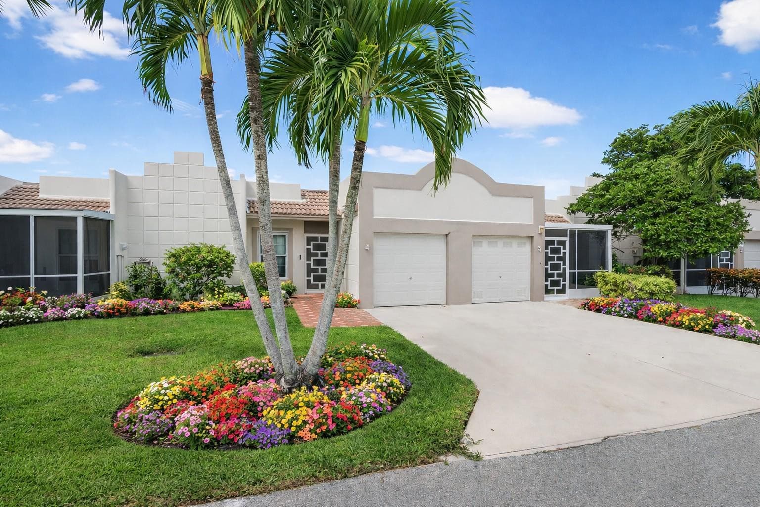 19000 Stewart Circle 4, Boca Raton, FL 33496 — photo 1 of 46