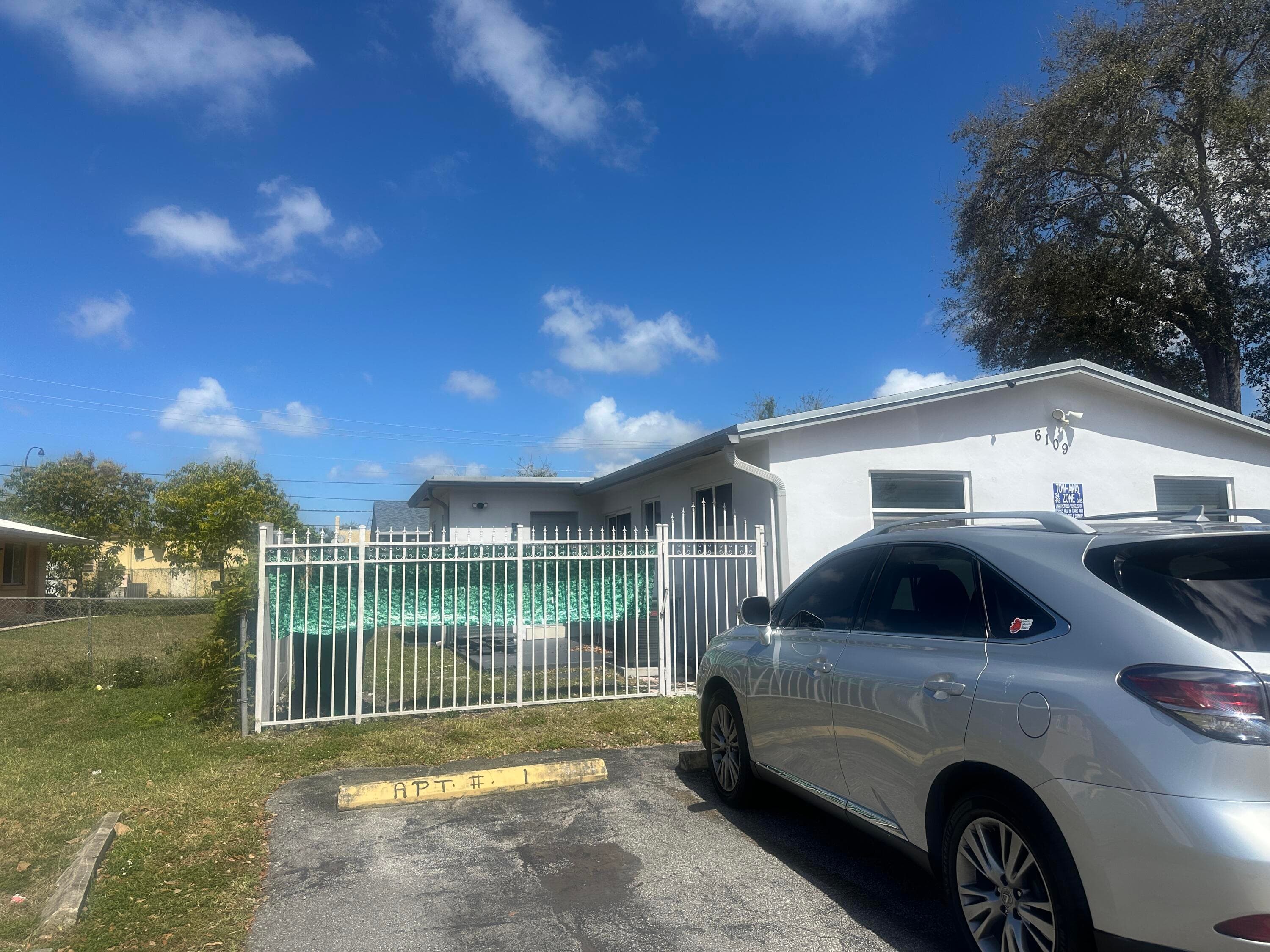 6109 SW 30th Street, Miramar, FL 33023 — photo 3 of 22