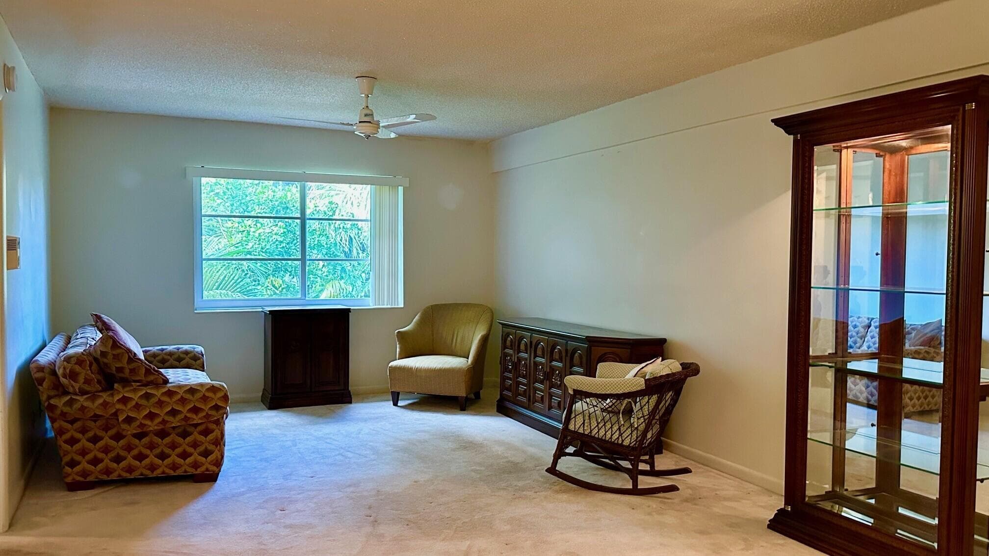 639 W Oakland Park Boulevard 207d, Oakland Park, FL 33311 — photo 2 of 27