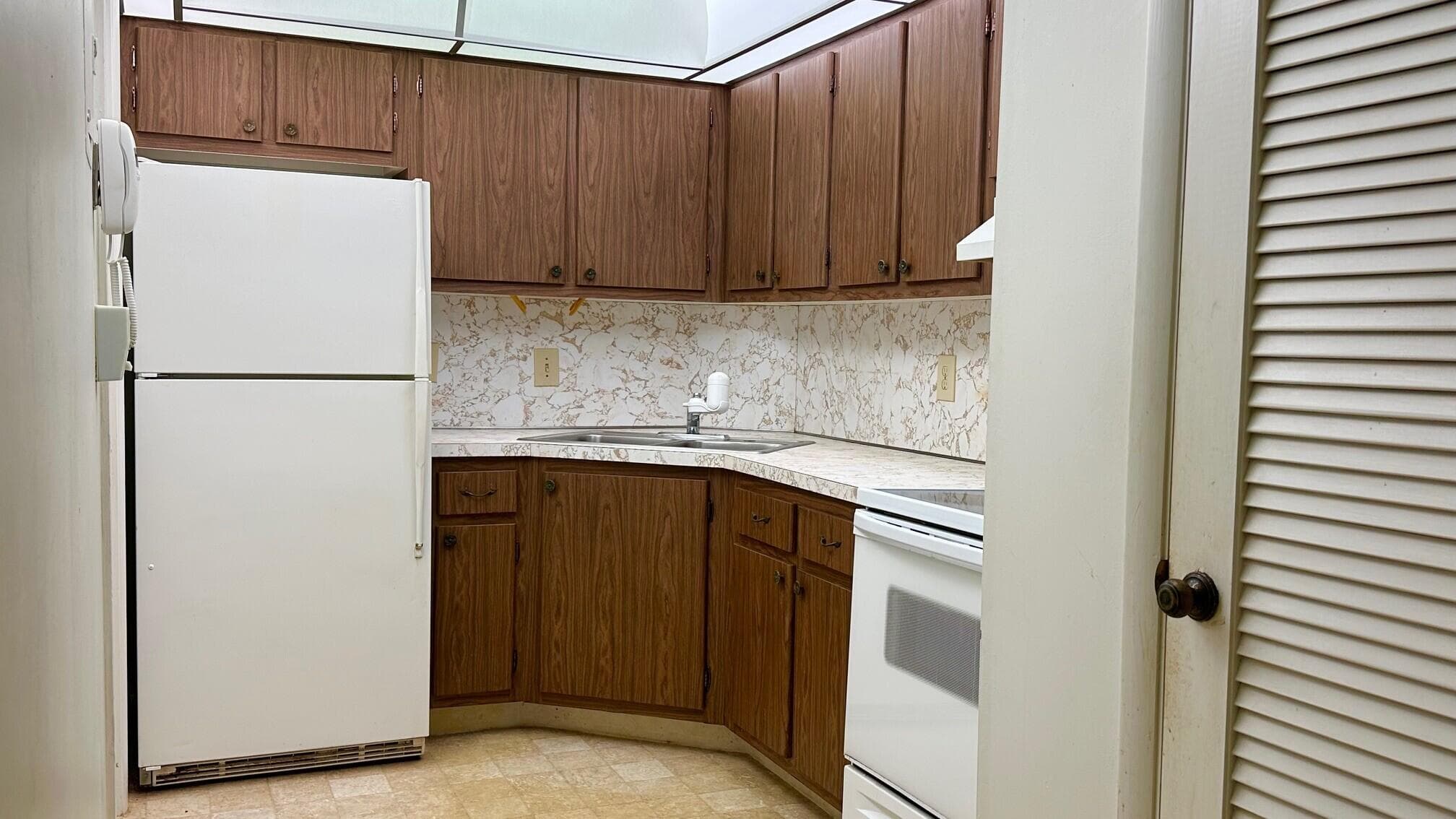 639 W Oakland Park Boulevard 207d, Oakland Park, FL 33311 — photo 5 of 27