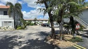 639 W Oakland Park Boulevard 207d, Oakland Park, FL 33311 — photo 27 of 27