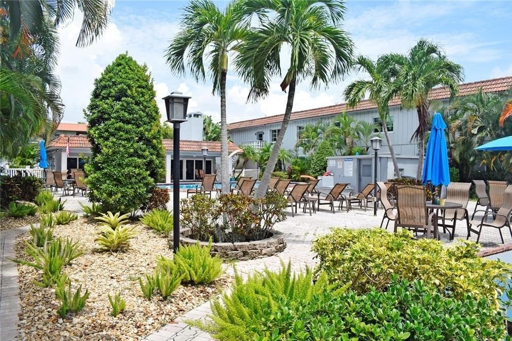 639 W Oakland Park Boulevard 207d, Oakland Park, FL 33311 — photo 20 of 27