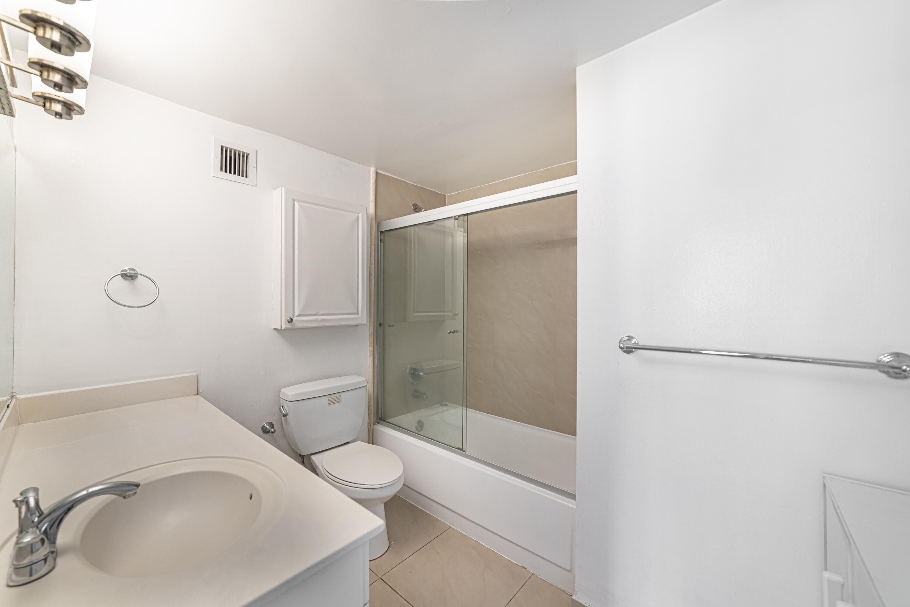 1200 West Avenue 1521, Miami Beach, FL 33139 — photo 19 of 33