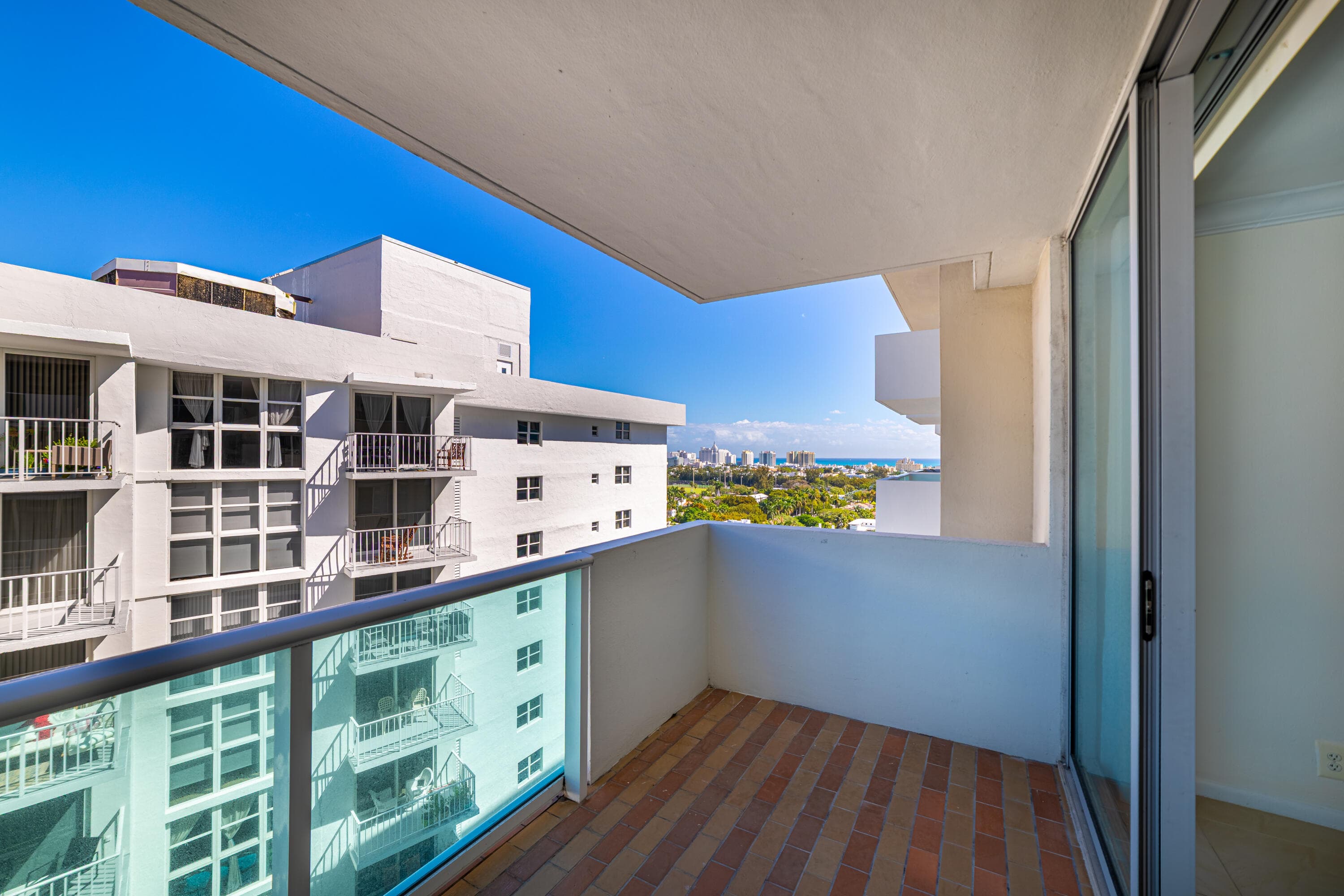 1200 West Avenue 1521, Miami Beach, FL 33139 — photo 2 of 33