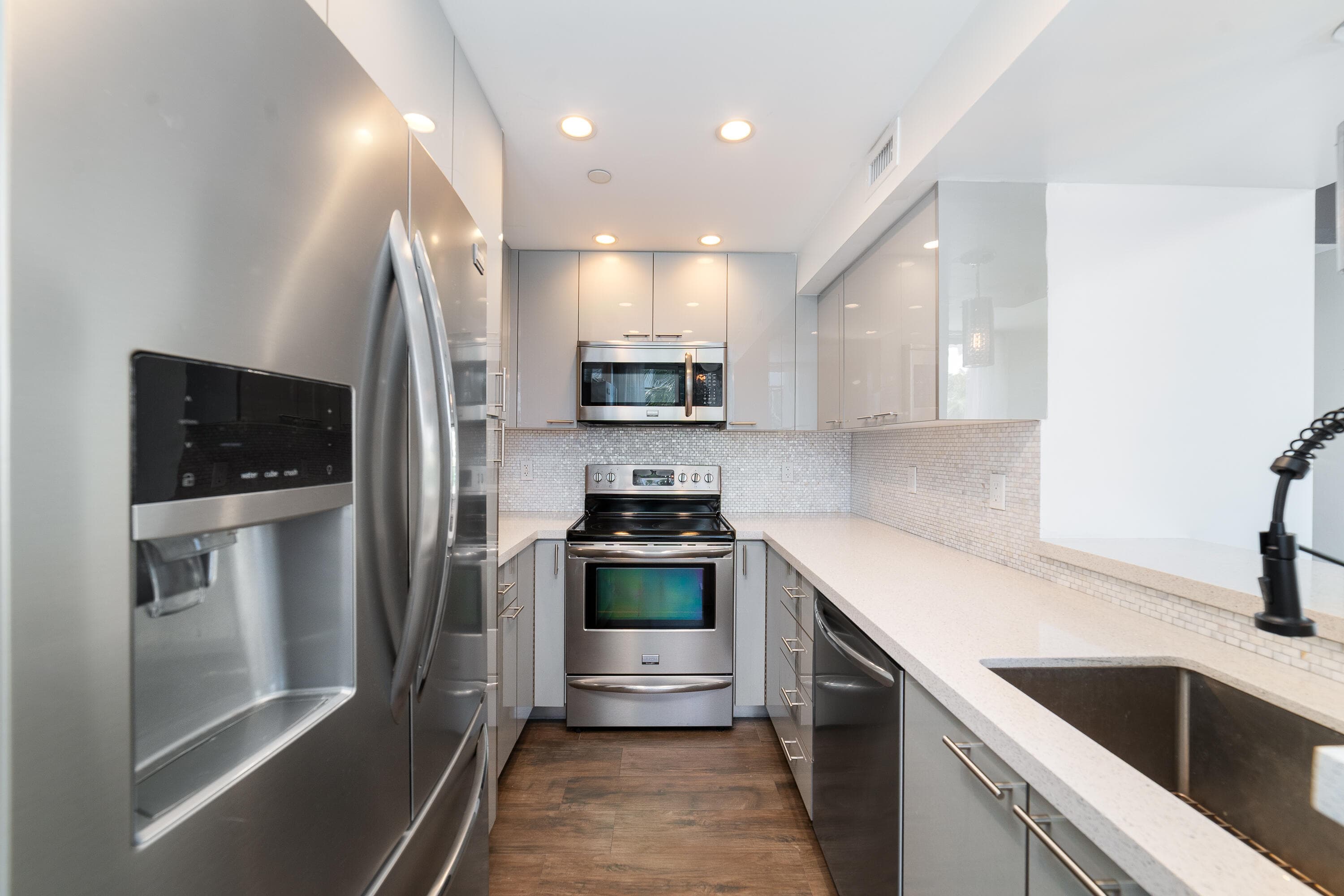 1200 West Avenue 316, Miami Beach, FL 33139 — photo 12 of 77